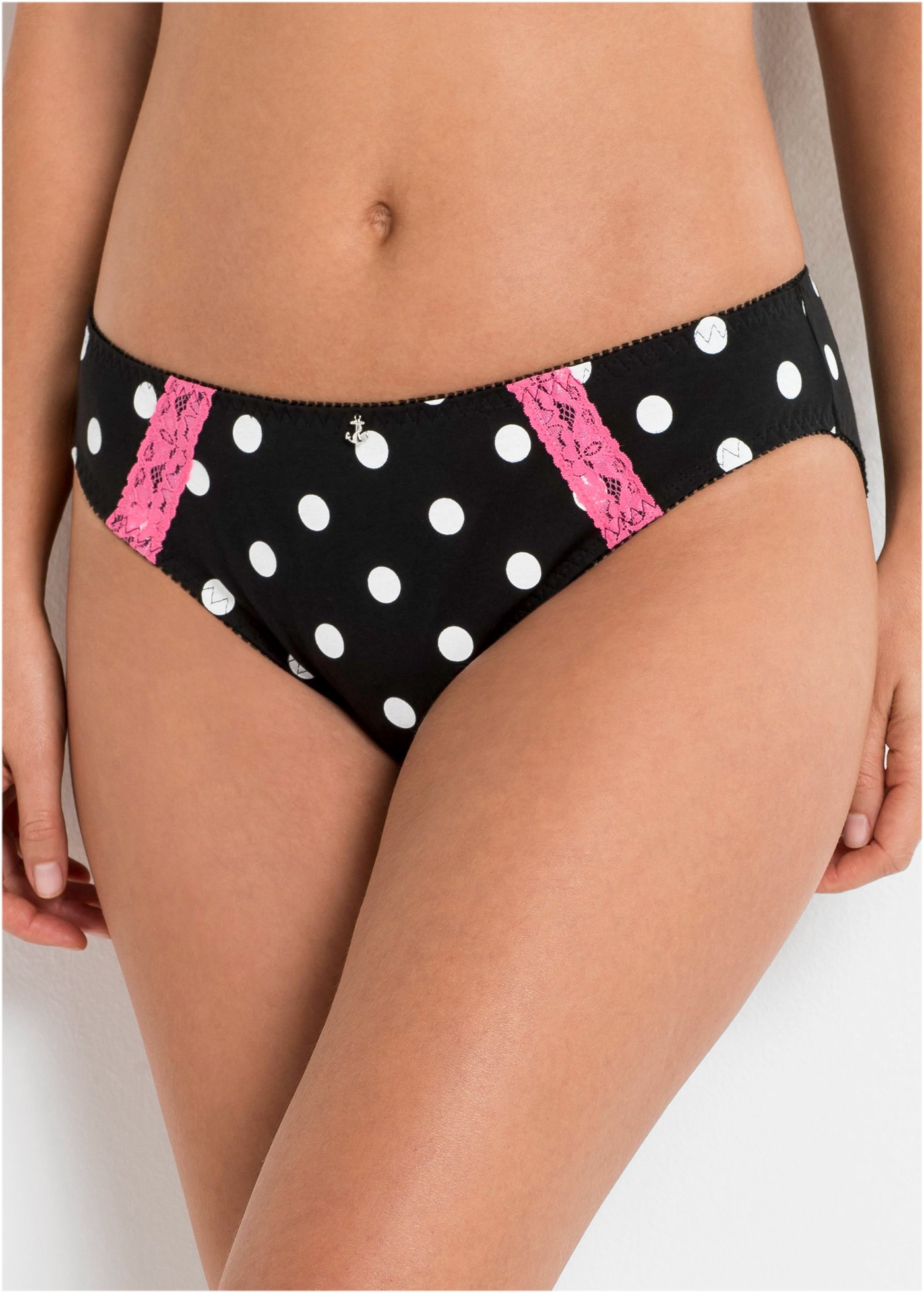 bonprix Slip »Slip Baumwolle (3er Pack)« Packung, 3, 3 Stk. mit elastischen Nähten, aus hautfreundlicher Baumwolle, im 3er Pack