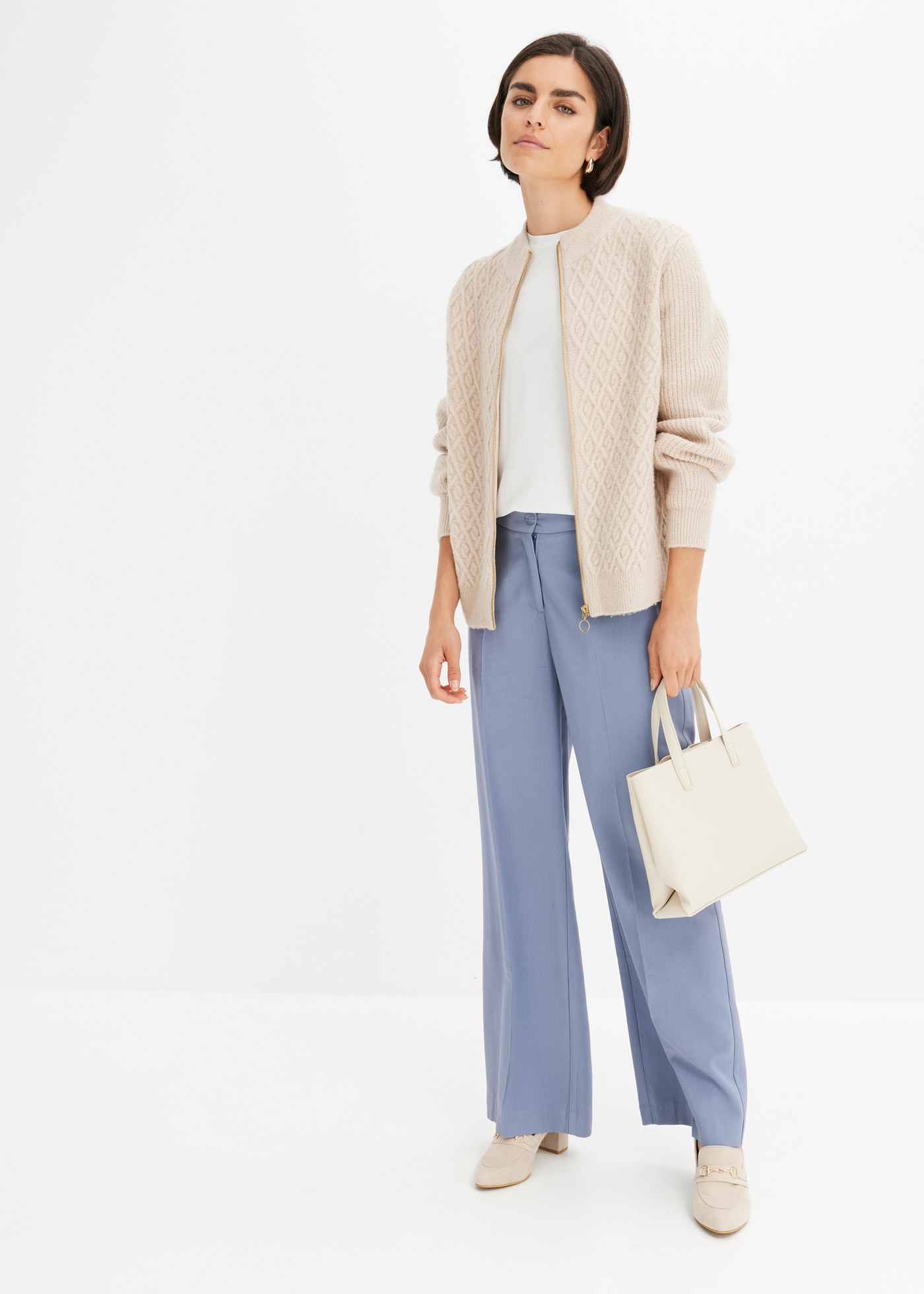 bonprix Strickjacke »Strickjacke mit Zopmuster« Strickjacke mit Zopmuster