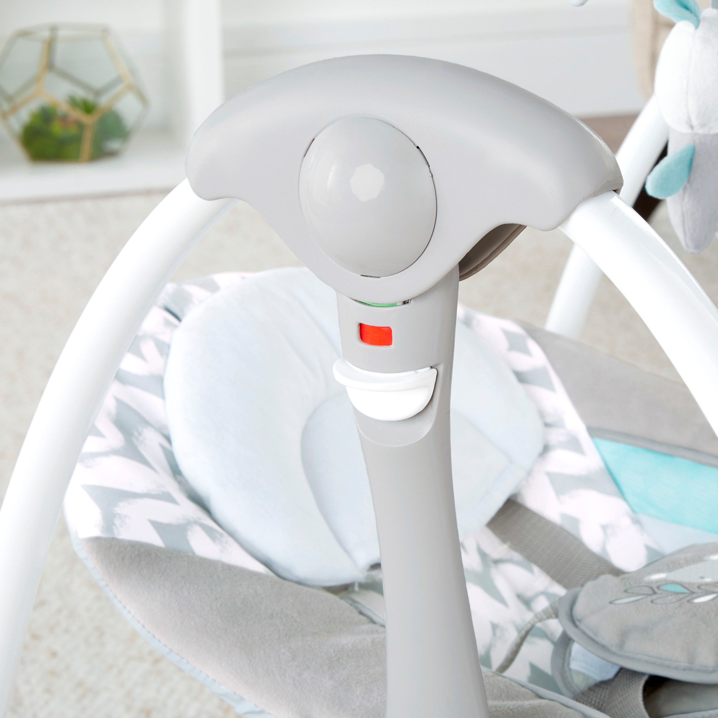 ingenuity Babyschaukel »ConvertMe Swing-2-Seat Portable Swing - Raylan« mit automatischer Schaukelfunktion und Sound-Effekt