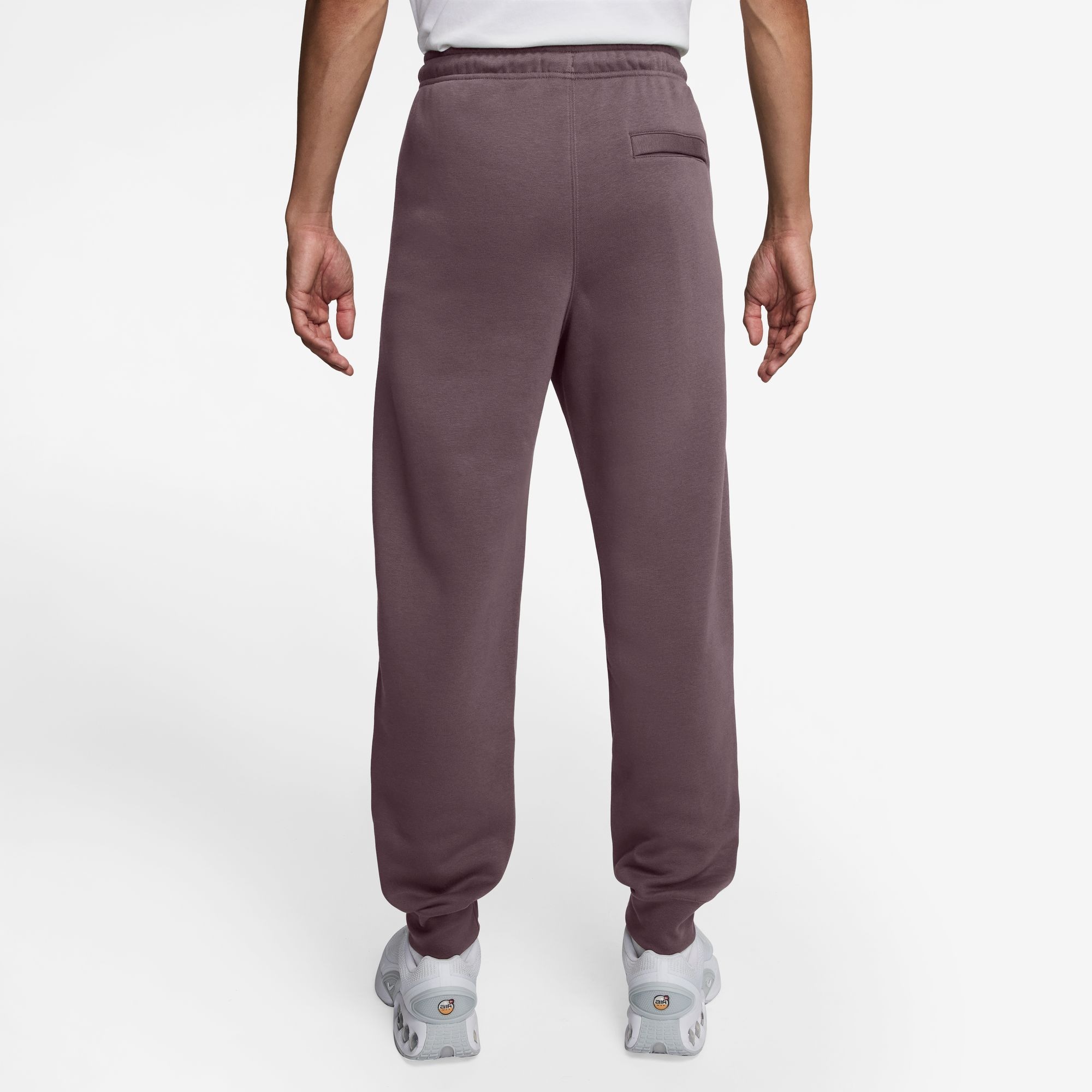 Nike Sportswear Jogginghose »M NK CLUB BB JOGGER«  mit Logodruck, aus angerautem Fleece