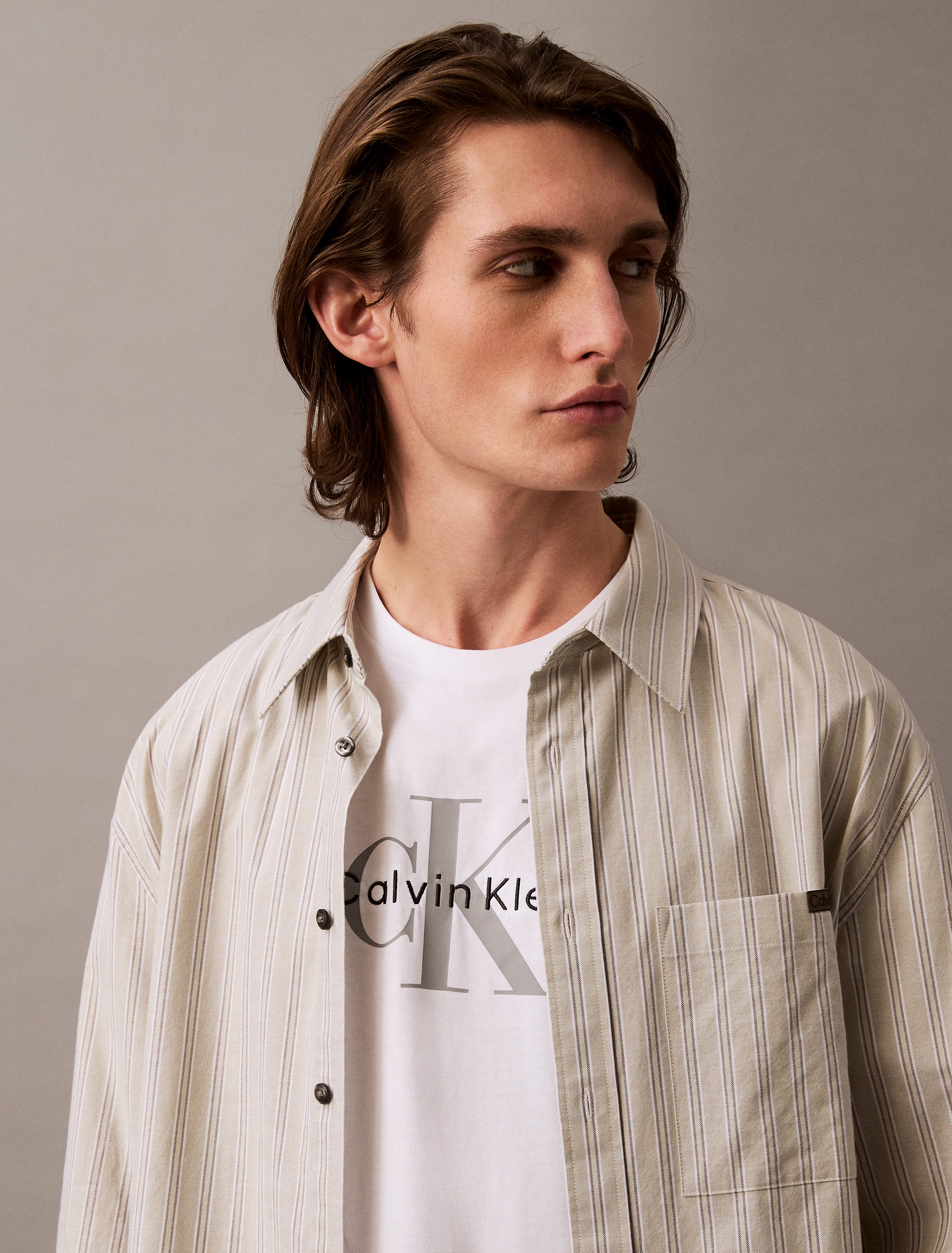 Calvin Klein Jeans T-Shirt »SS Hero Monologo Tee 20s« Mit Rundhalsausschnitt, regular fit