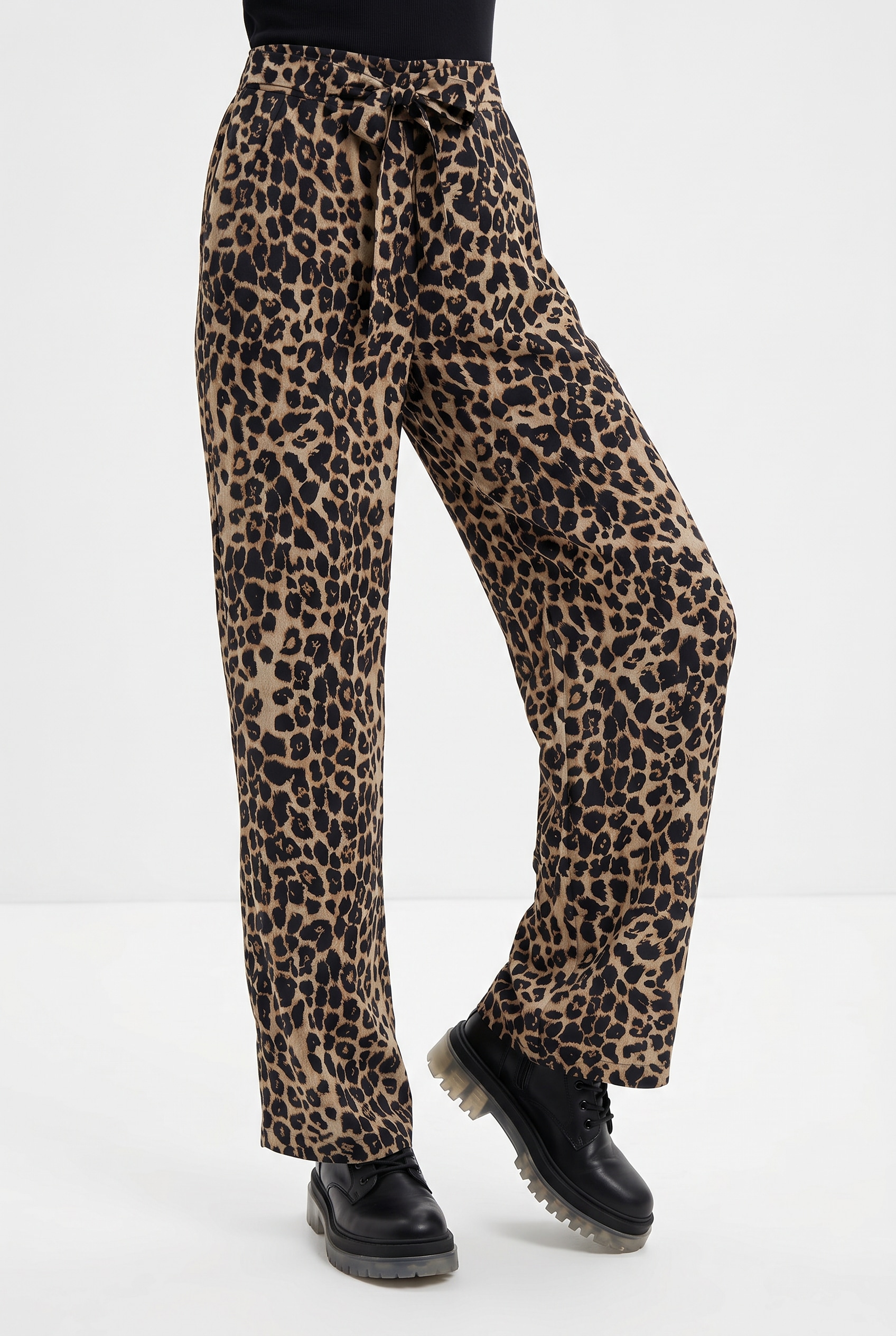 ONLY Schlupfhose »ONLSILVA LOOSE PANTS WVN NOOS«  Viskose, regular fit