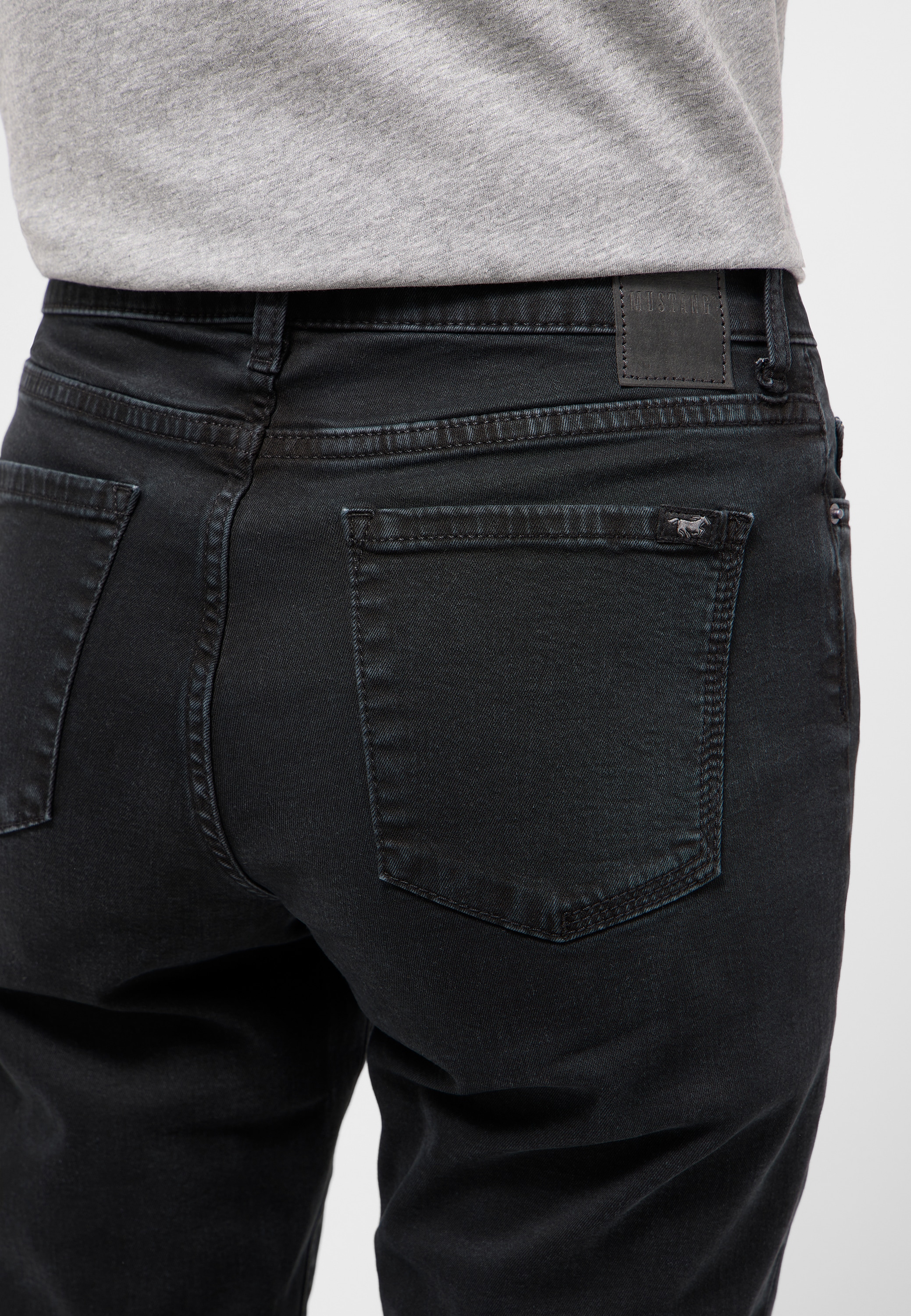 MUSTANG Slim-fit-Jeans »Damen Style Crosby Relaxed Slim«