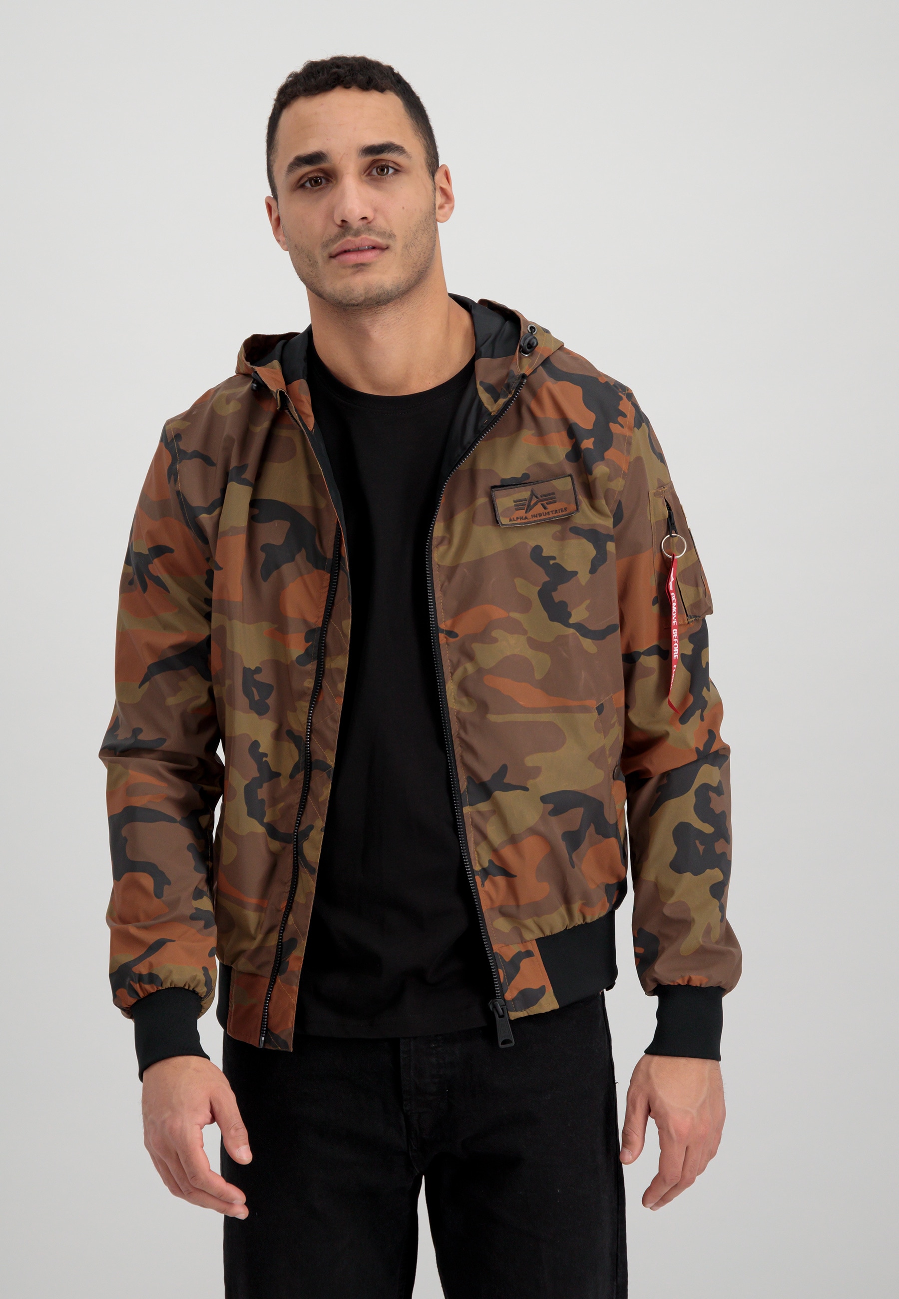 Alpha Industries Bomberjacke »MA-1 LW Hooded Refl. Camo«