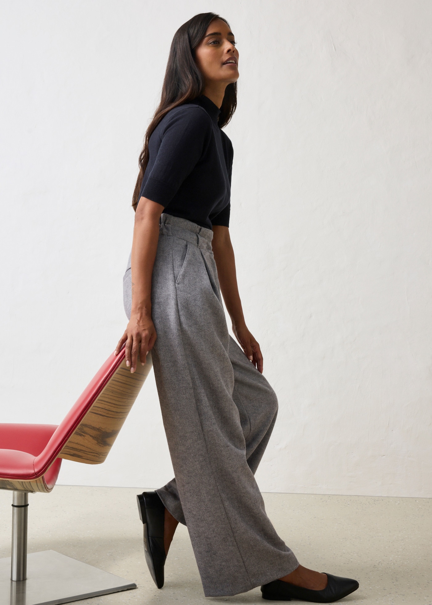 bonprix Bundfaltenhose  mit Wollanteil, weiche, weite Ausführung, Loose Fit, eleganter Stil