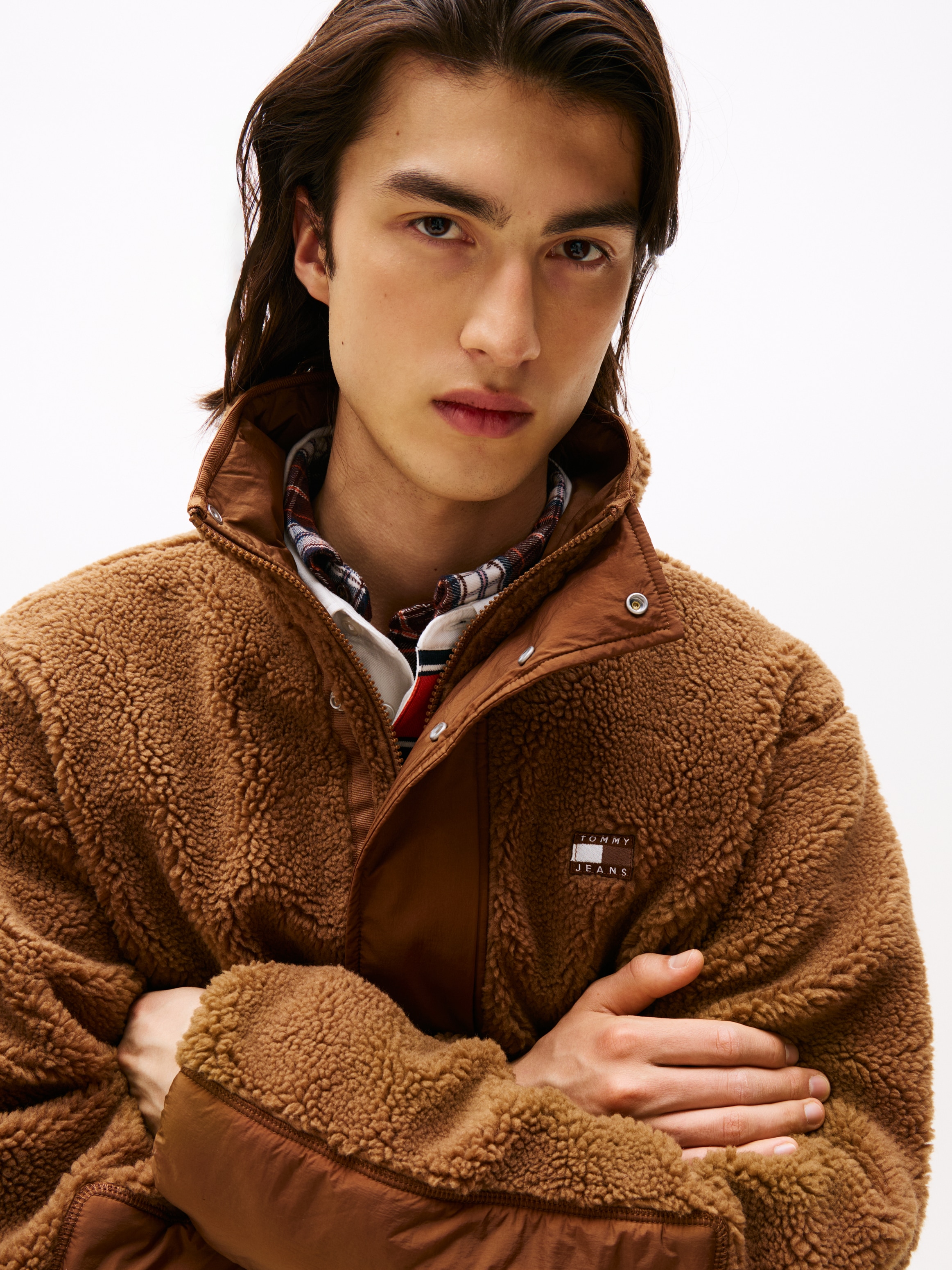 Tommy Jeans Steppjacke »TJM ESSENTL MIX TEDDY«, Daunenjacke, Übergangsjacke relaxed fit, mit Teddy Fleece, Stehkragen