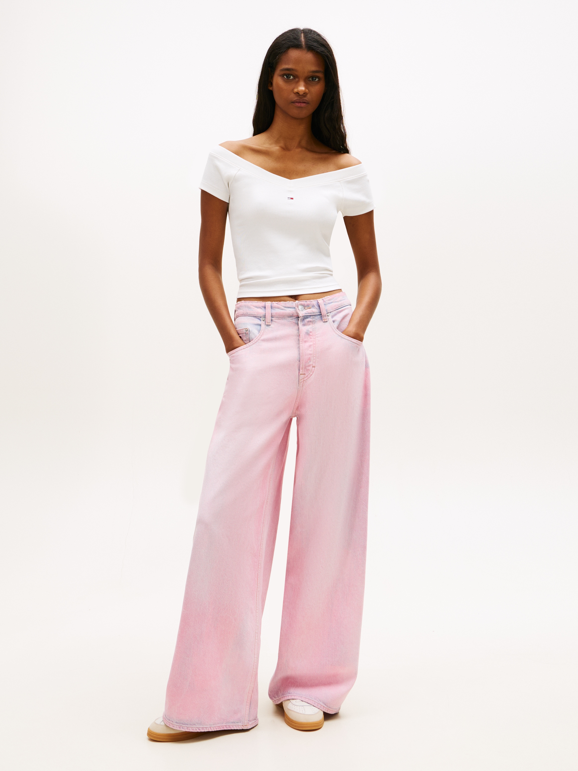 Tommy Jeans Kurzarmshirt »TJW SLIM OFF SHOULDER RIB SS TOP« mit gerippter Struktur, schulterfrei