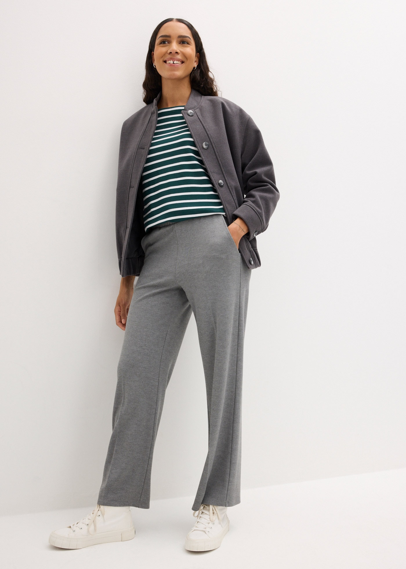 bonprix Langarmshirt Packung, 2, 2 Stk. tlg. Langarmshirt aus reiner Baumwolle, (2er Pack)