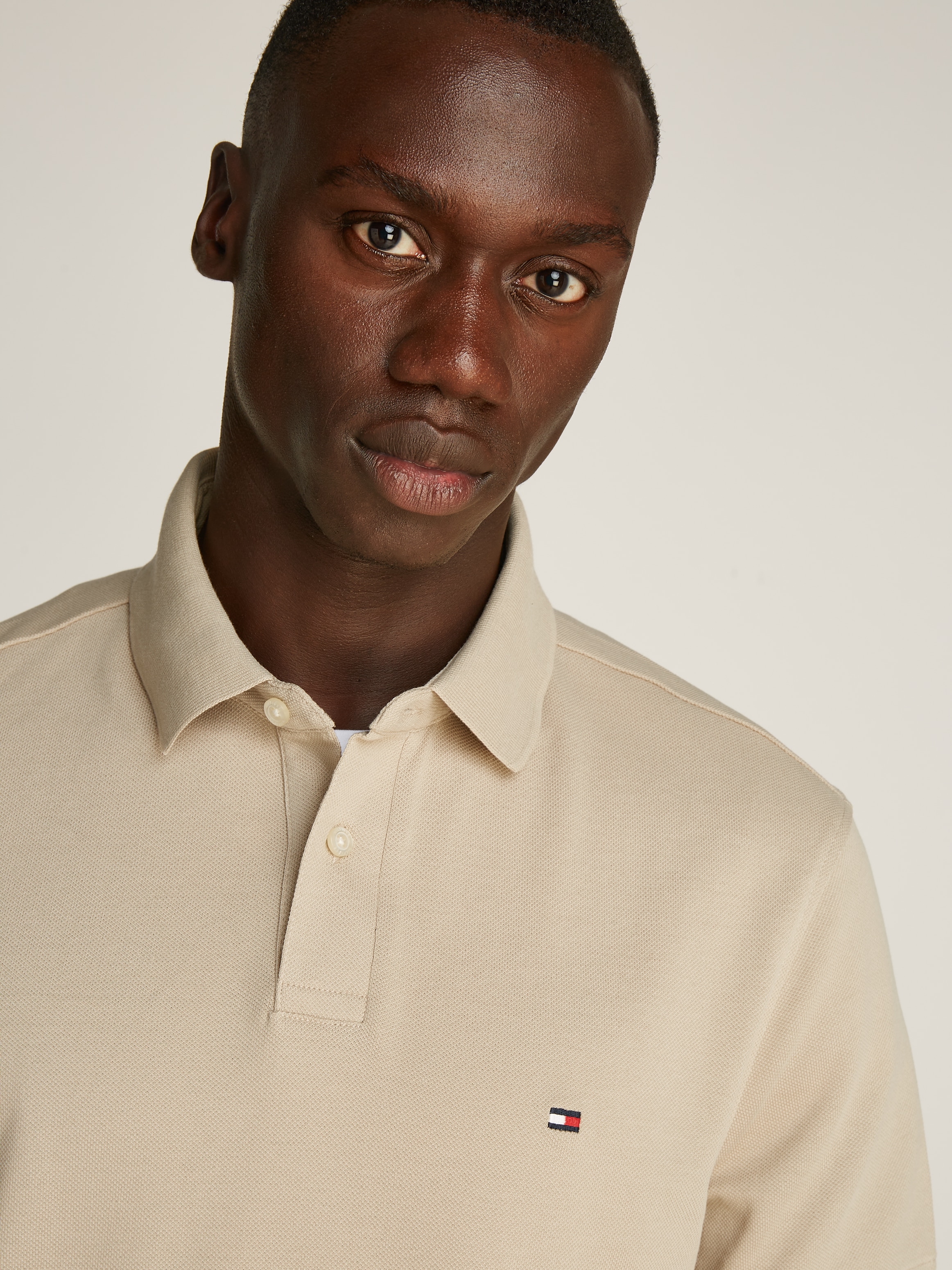Tommy Hilfiger Poloshirt »1985 REGULAR POLO«, mit Tommy Hilfiger Kontraststreifen innen am Kragen