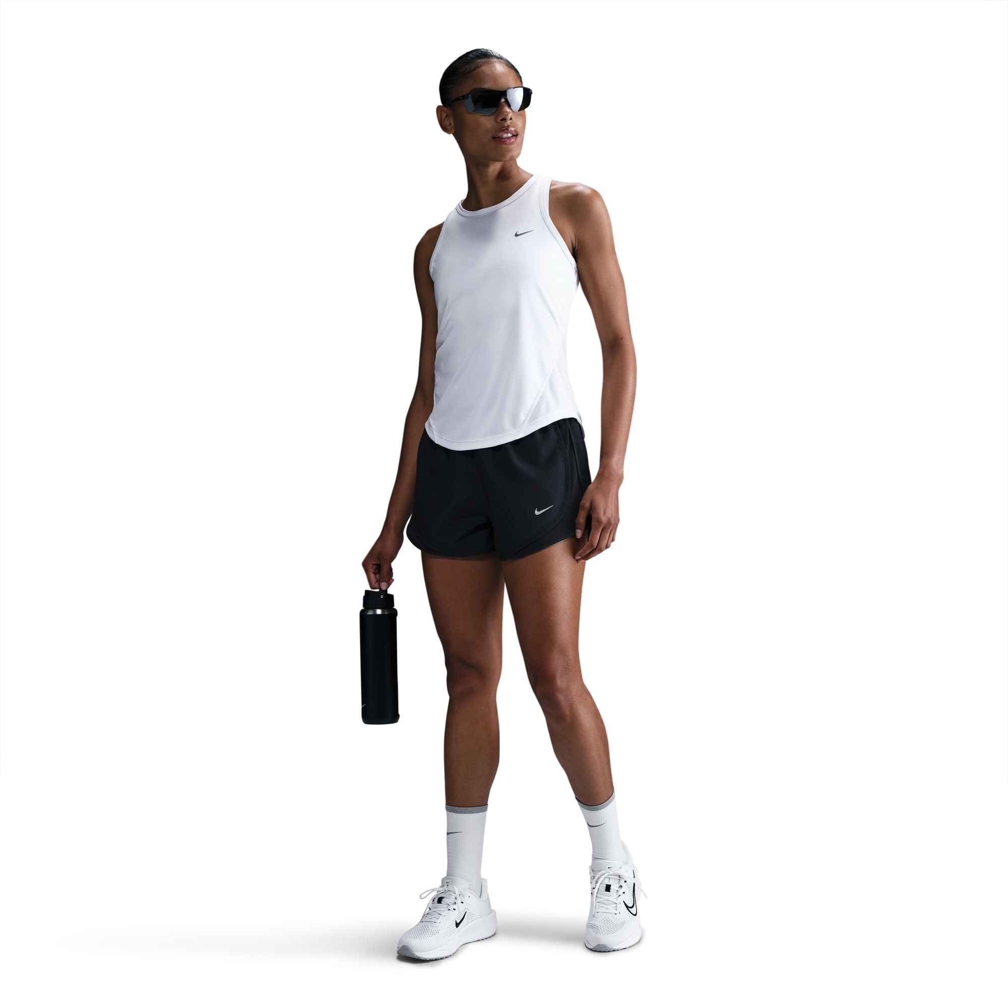 Nike Lauftop »W NK TEMPO DF TANK« abgerundeter Saum, schweißableitendes Dri-FIT-Material