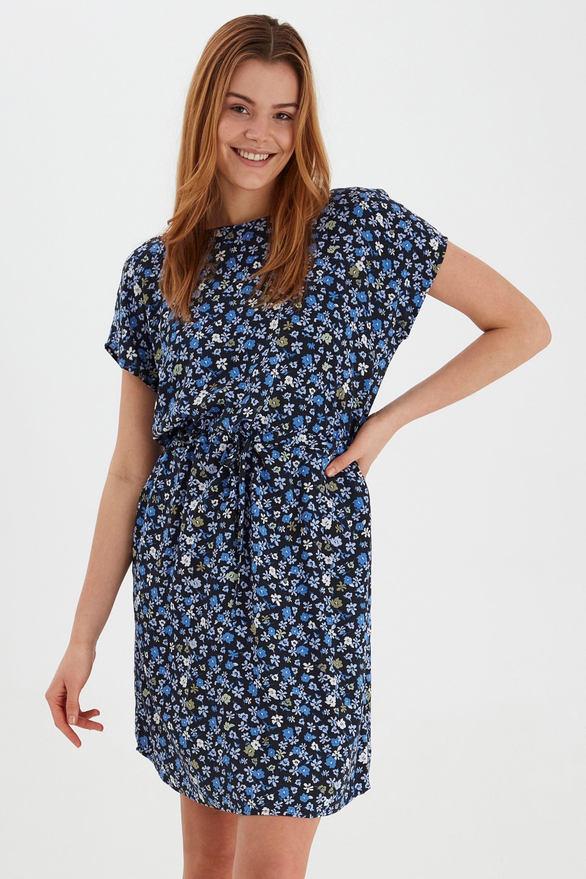 b.young Sommerkleid »Kleid BYMmjoella«