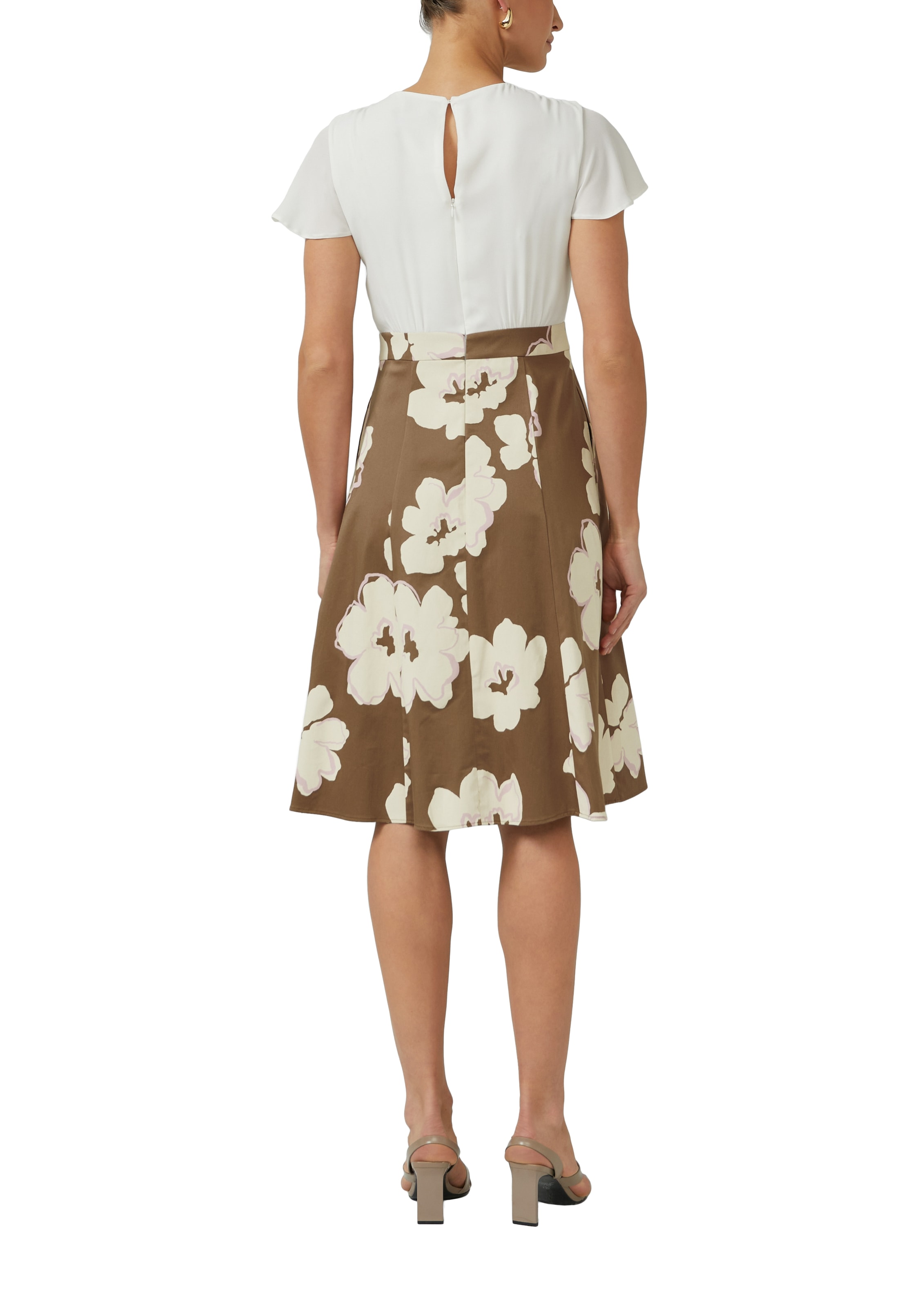 s.Oliver BLACK LABEL Etuikleid Ohne Taschen Tailliertes Etuikleid aus Baumwoll-Elasthan-Mix und geblümt