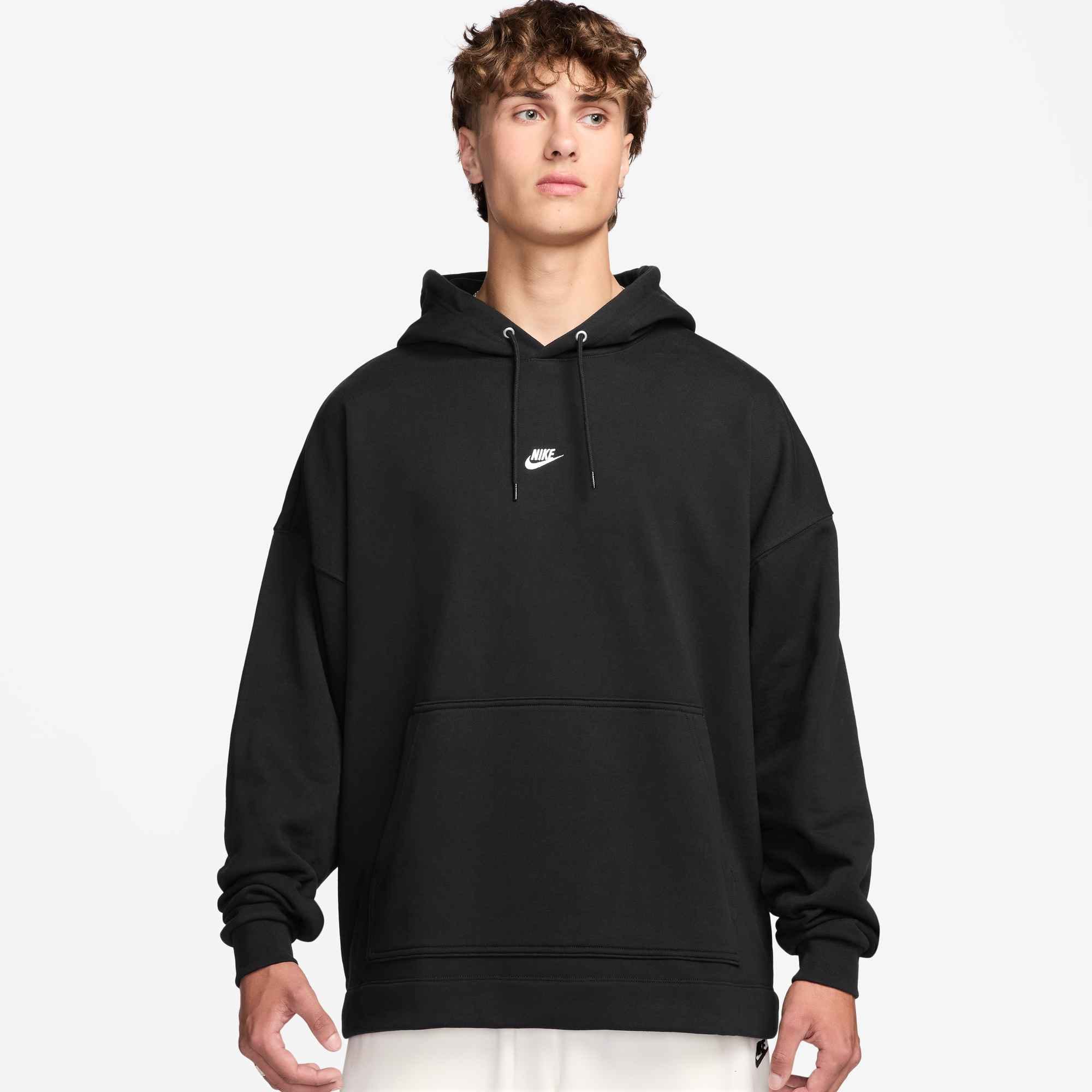 Nike Sportswear Kapuzensweatshirt »Nike Sportswear Club Men's French Terry Oversized Pullover Hoodie«, mit Kängurutasche, aus French-Terry-Material, in Oversize-Passform
