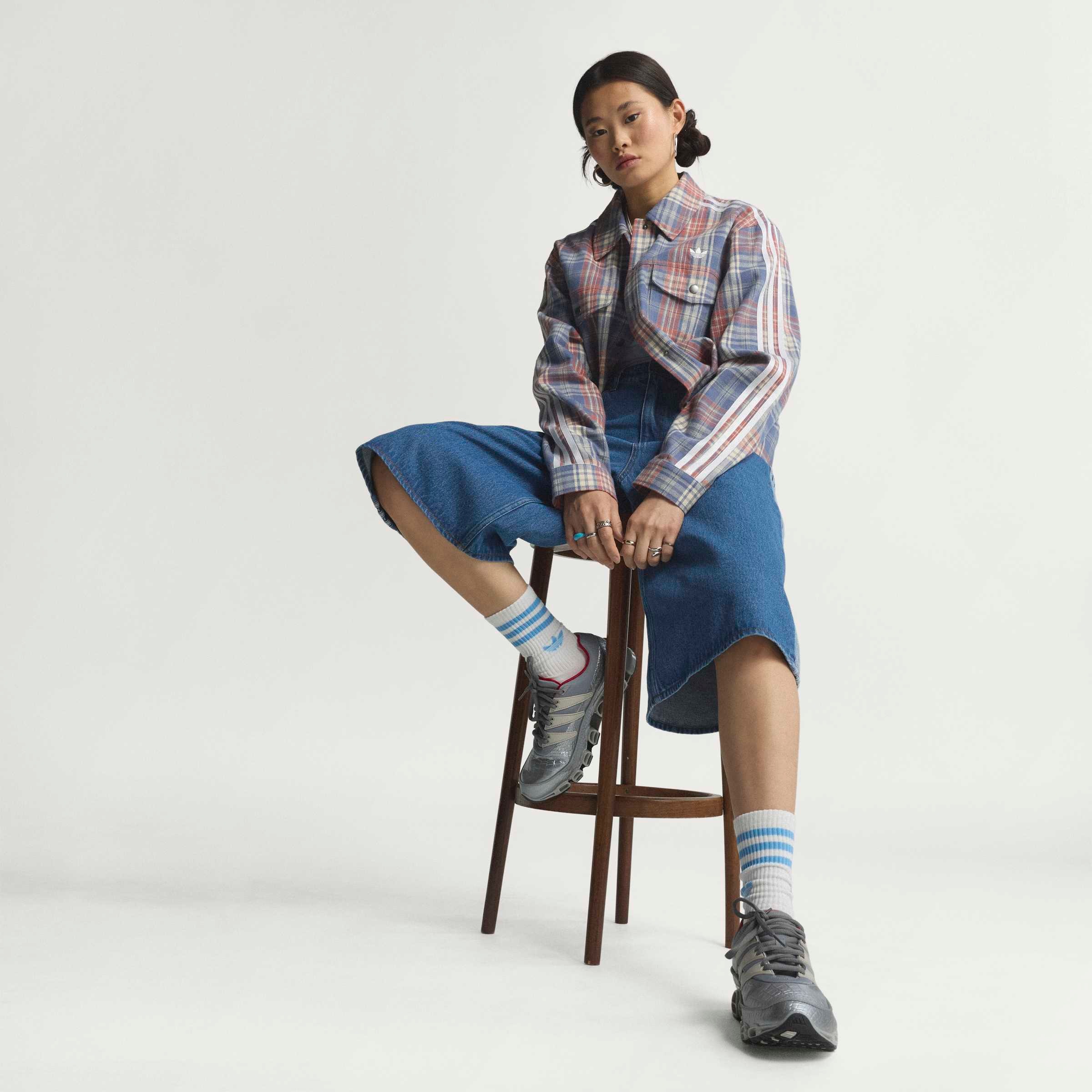 adidas Originals Shorts »FIREBIRD JORTS DENIM«