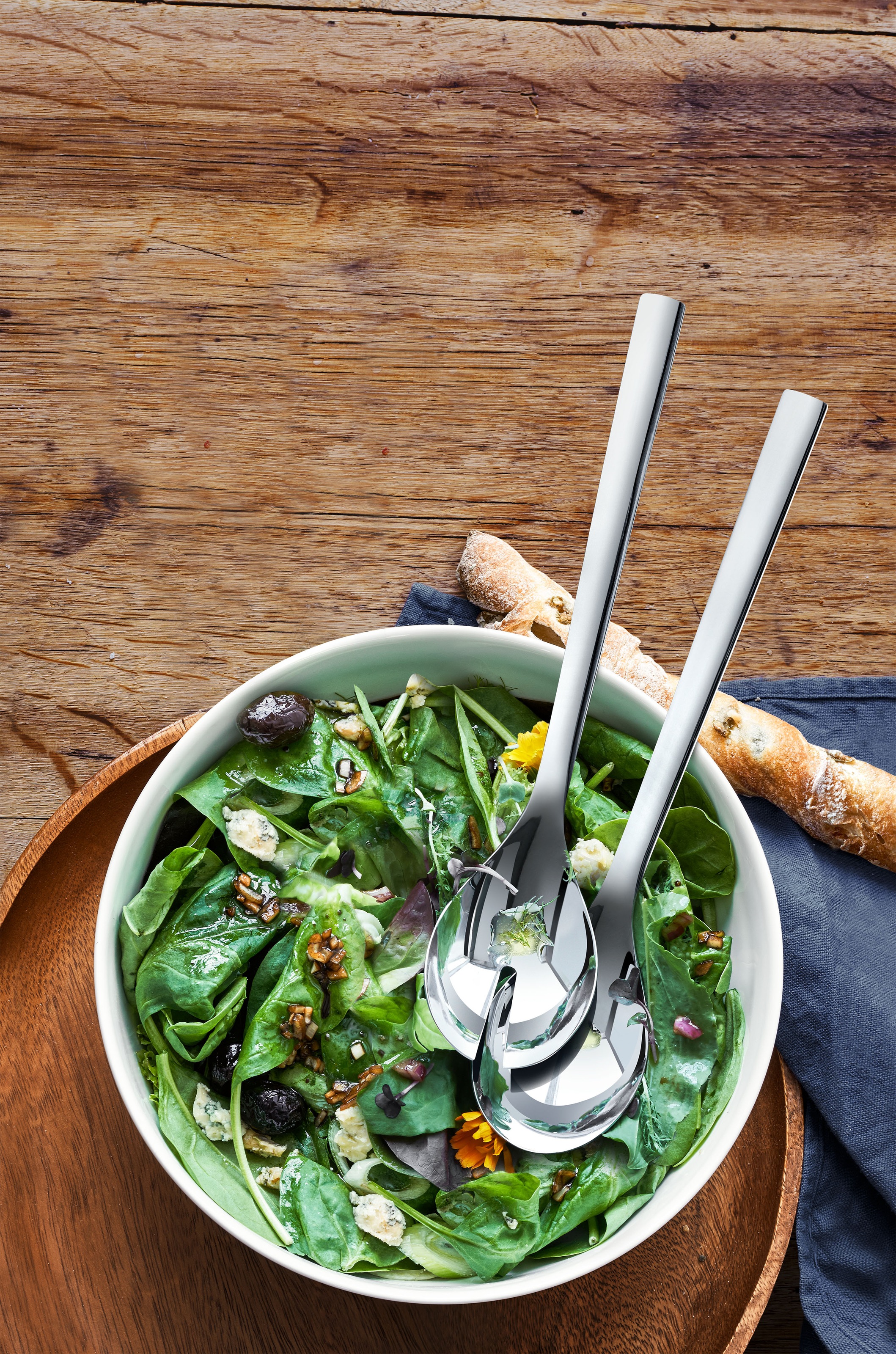 WMF Salatbesteck »Nuova« 2x Salatbesteck, 1x Porzellan-Salatschüssel, Geschenkverpackung