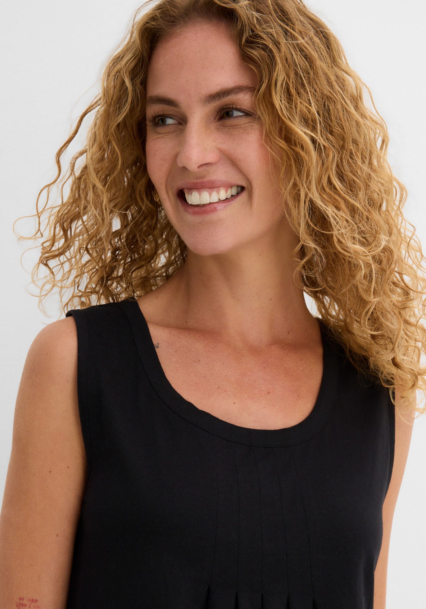 bonprix Longtop »Long-Top« mit elegantem Faltendetail, lockere Passform, reine Baumwolle