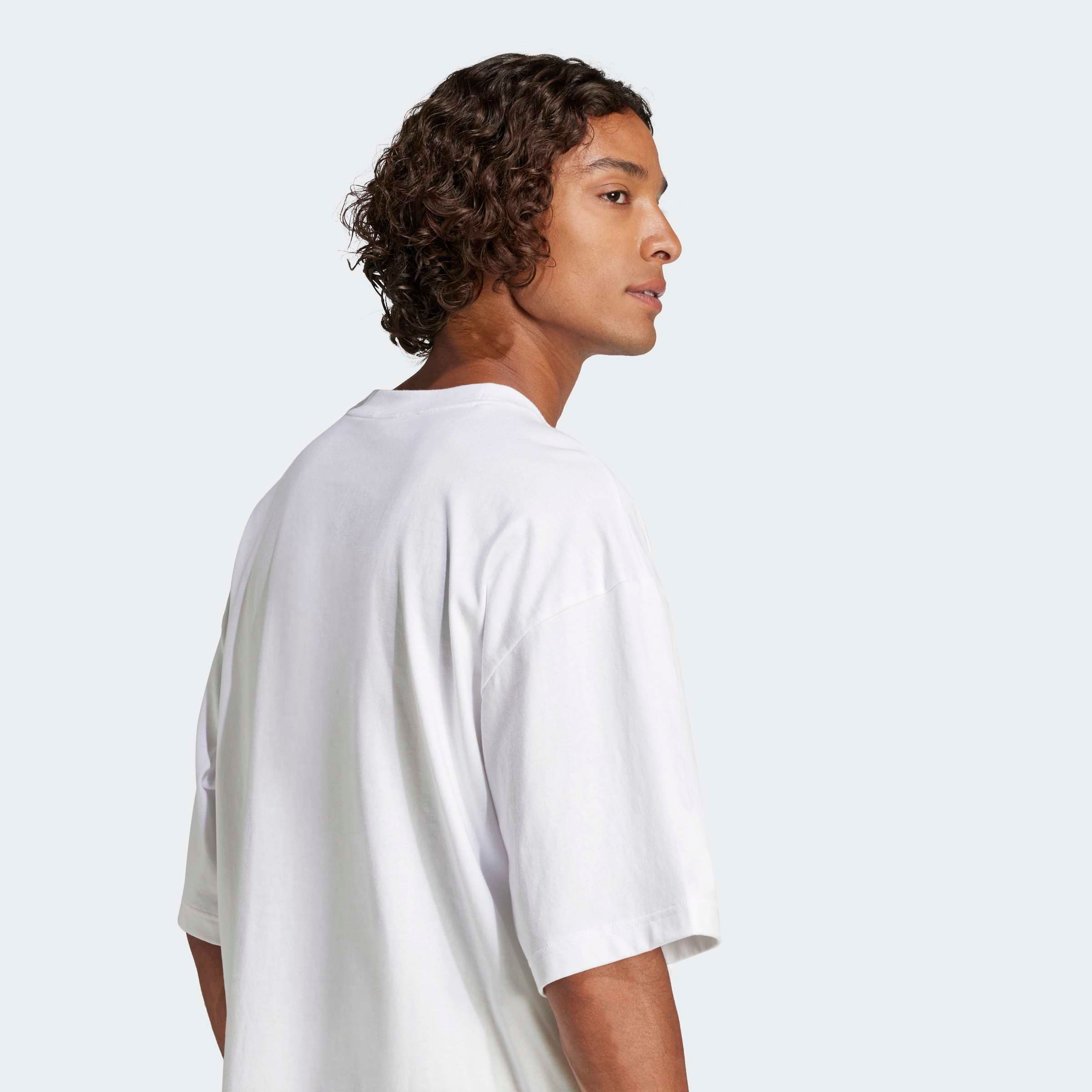 adidas Sportswear T-Shirt »FUTURE ICONS SMALL LOGO« sportlicher Stil, Kurzarm, mit kleinem 3-Streifen Logo