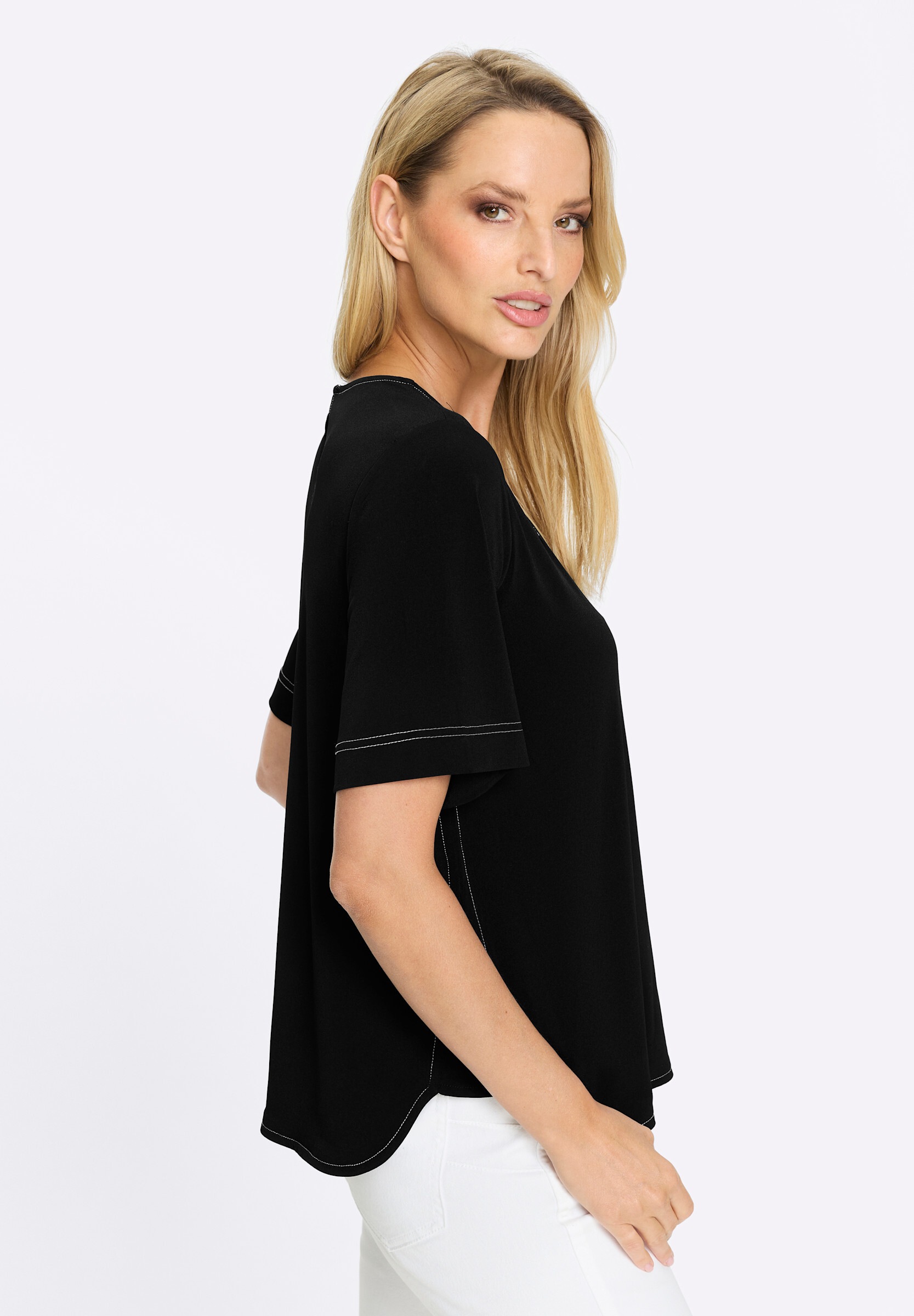 heine T-Shirt »Shirt T-Shirt mit Ziernähten, kontrastfarben«