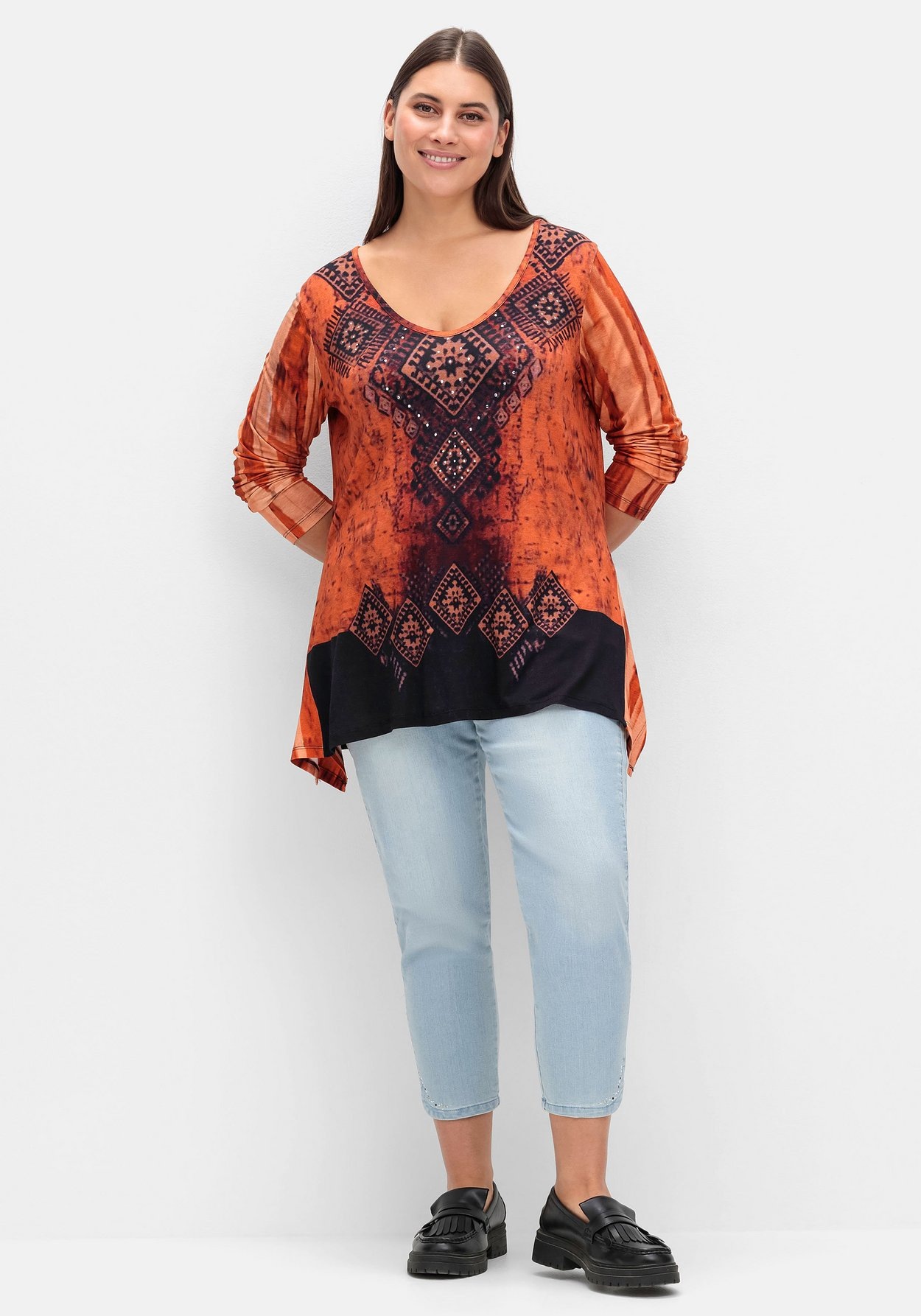 Sheego Langarmshirt »Langarmshirt im Ethno-Stil, mit Zipfelsaum«