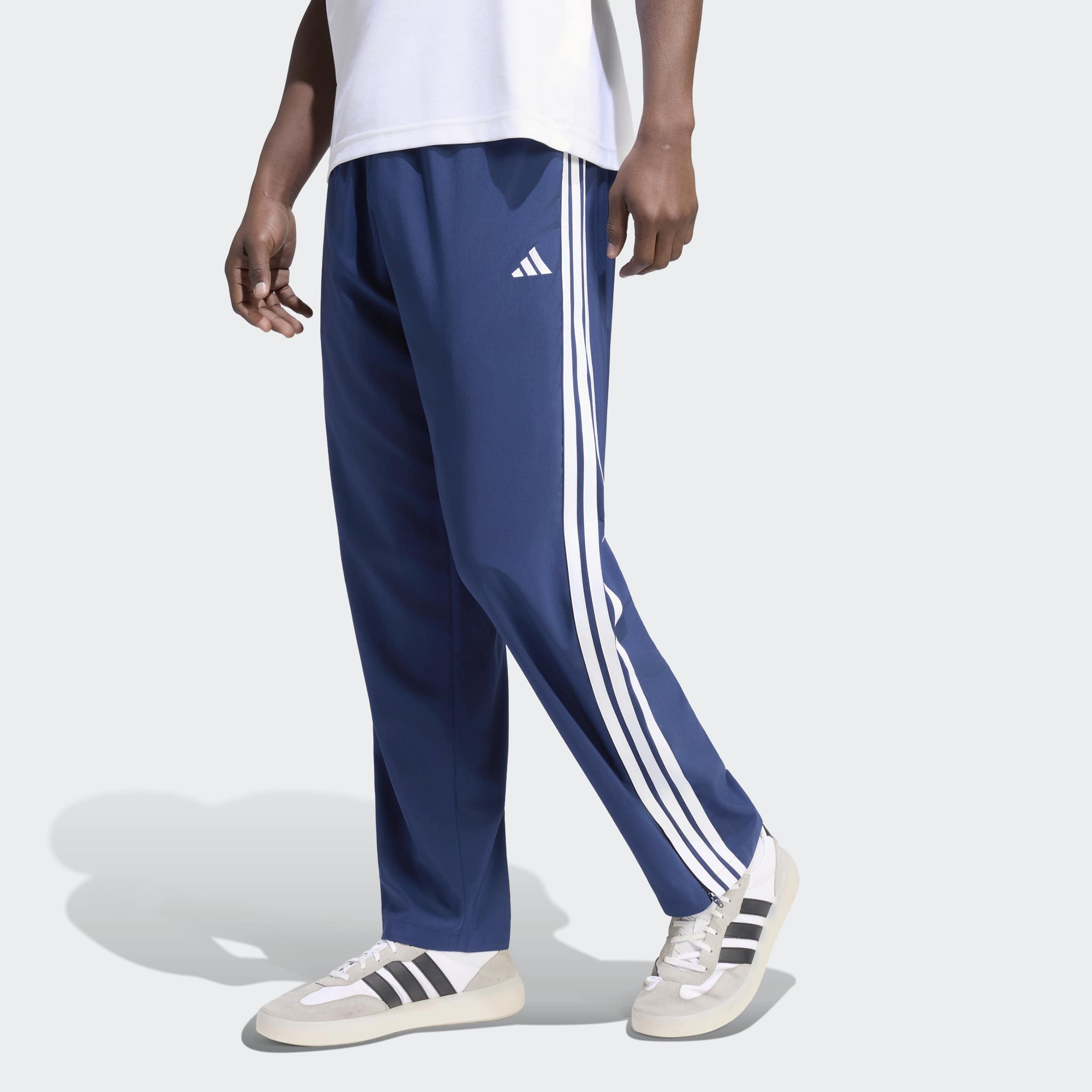 adidas Sportswear Sporthose »ESSENTIALS 3-STREIFEN STANFORD LITE WOVEN TAPERED OPEN HEM«