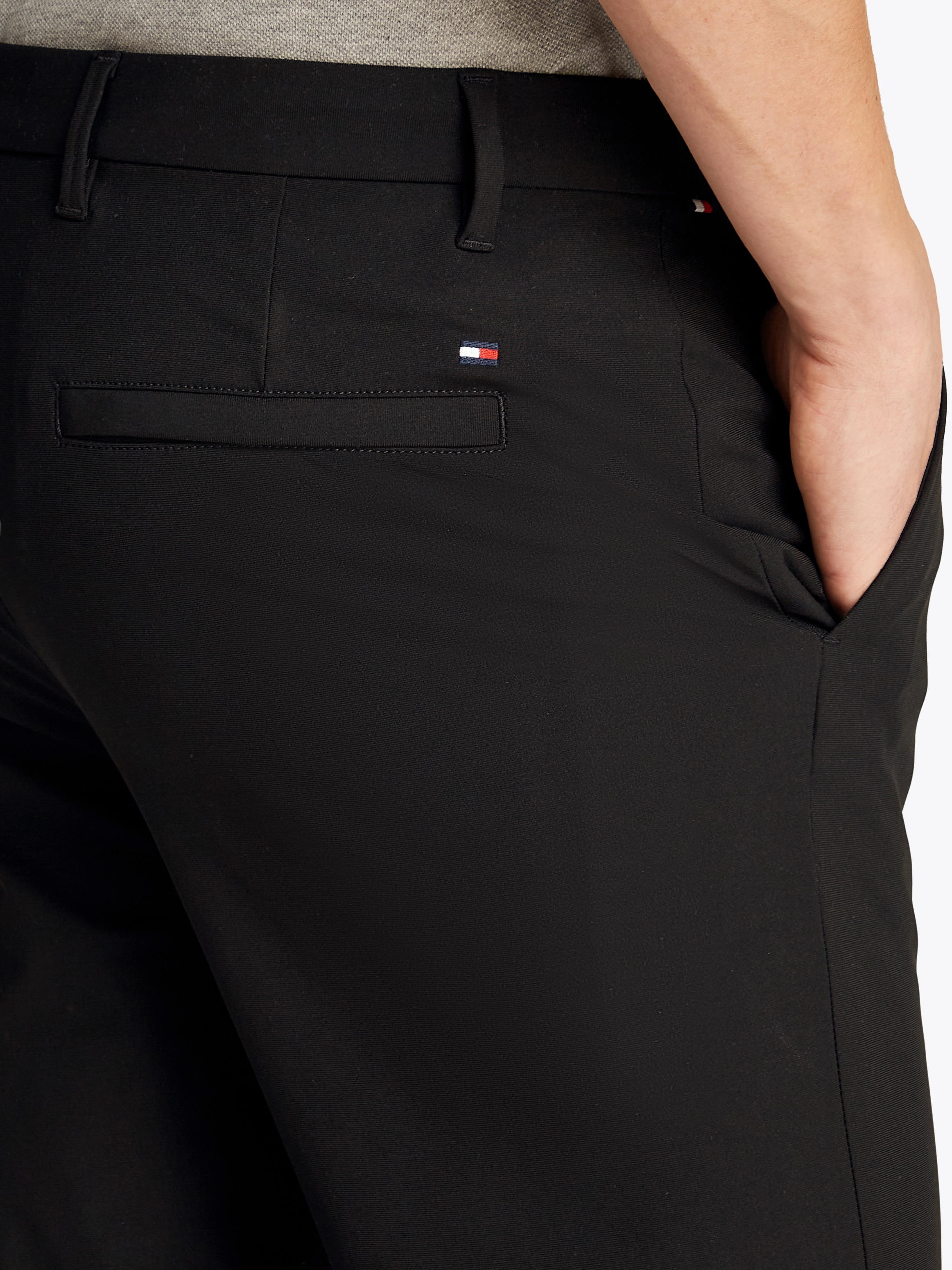 Tommy Hilfiger Chinohose »DENTON KNIT TECH CHINO«, mit feuchtigkeitsableitender Anti-Geruch-Technologie