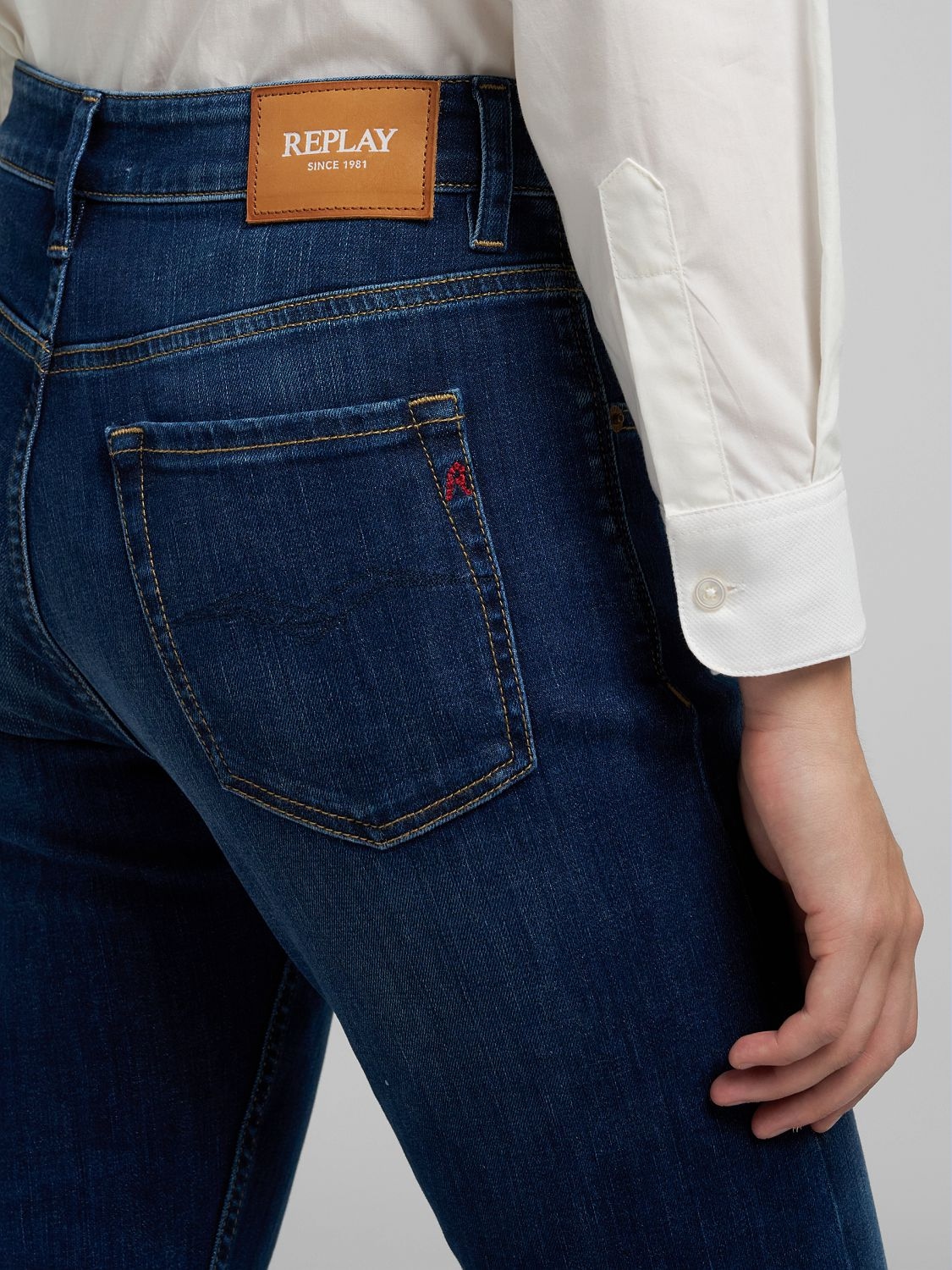 Replay Slim-fit-Jeans »MARTY«, mit leichter Waschung