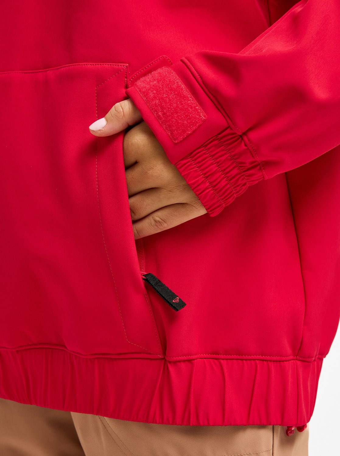 Roxy Skijacke »FROSTBLISHORT SLEEVE SOFTSHELL OVERHEAD« mit Kapuze sportlich, aus Polyester und Elasthan, wasserabweisend, windabweisend