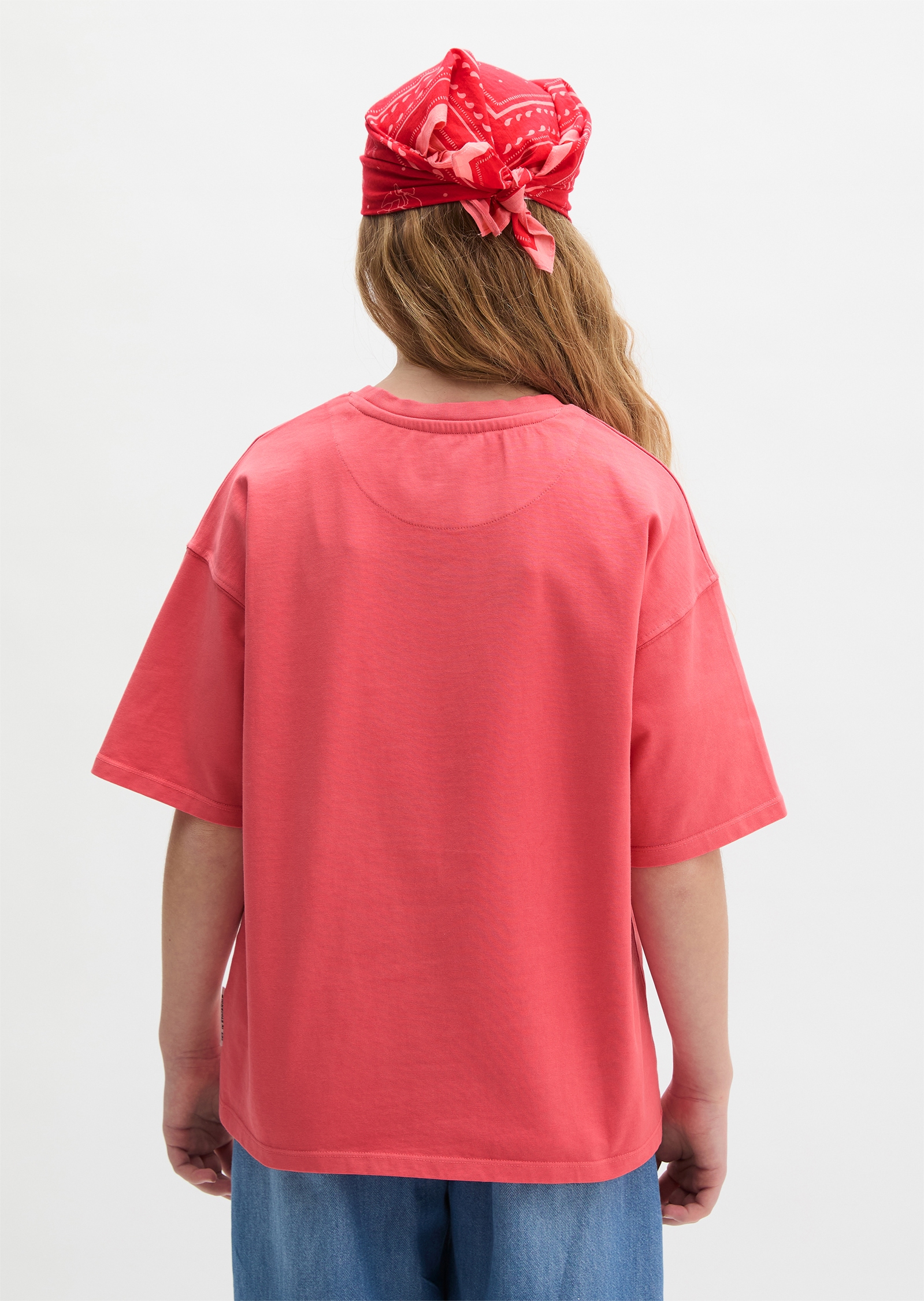 Marc O'Polo Junior T-Shirt kontrastfarbene Logo-Print in gesplitterter Optik, lockere Passform