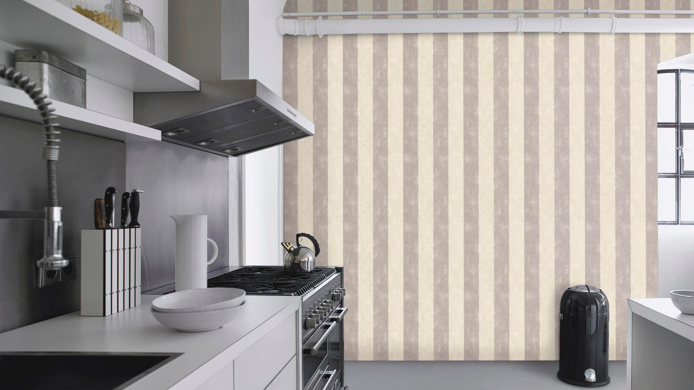 Rasch Vinyltapete »Lucera« gestreift geprägt