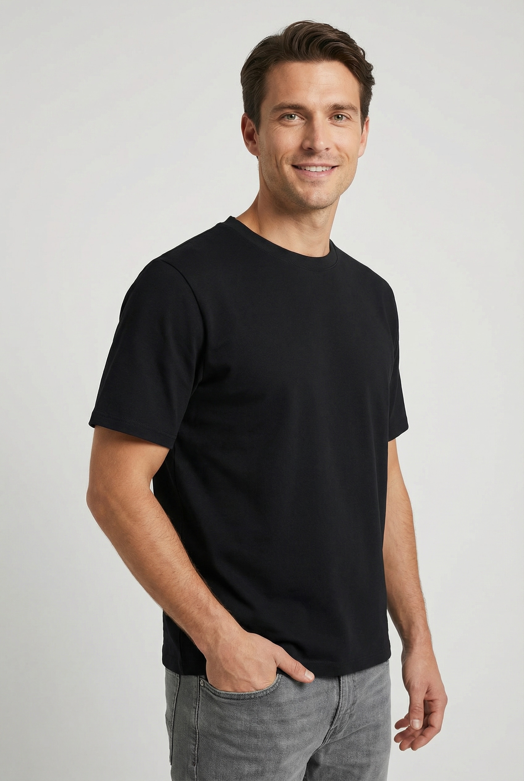 SELECTED Rundhalsshirt »SLHATLAS SS O-NECK TEE« Baumwollmischung, regular fit