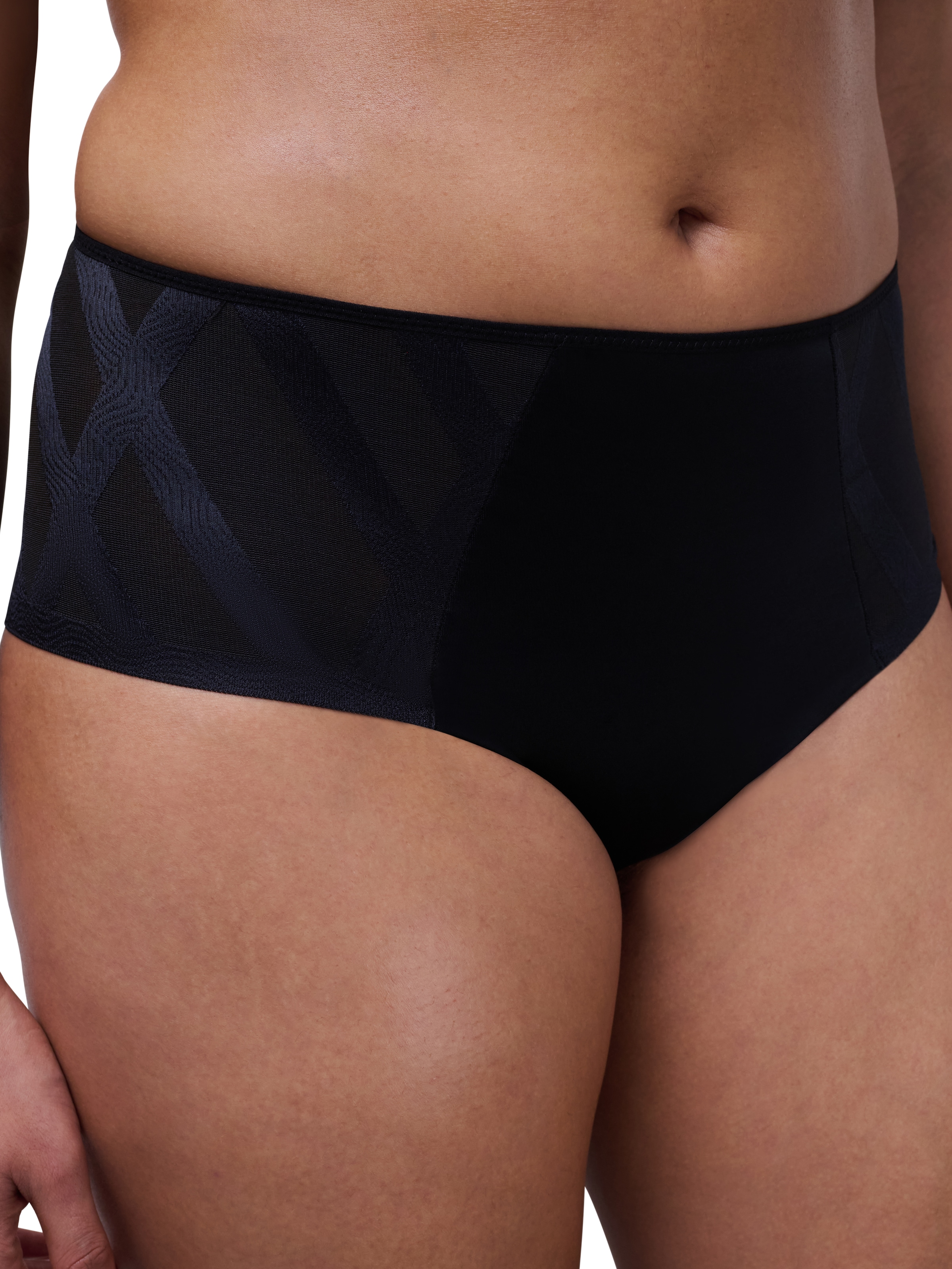 Chantelle Slip »GLAZE« grafisches Gewebe mit matten und schimmernden Kontrasten