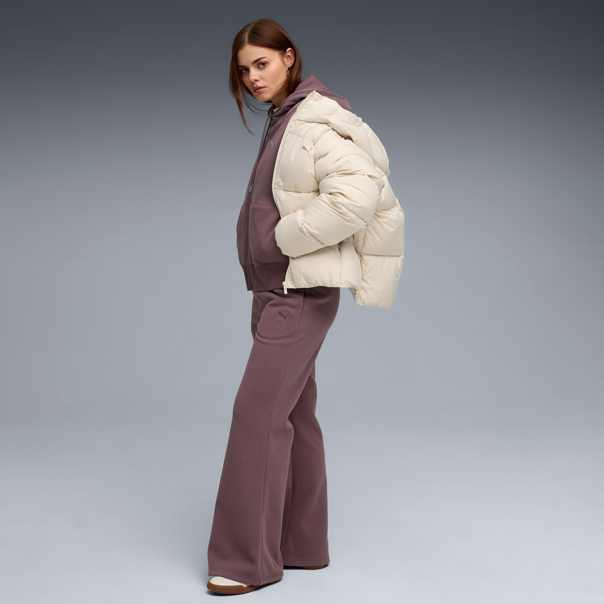 PUMA Kapuzensweatshirt »HER RELAXED FULL-ZIP HOODIE FL«
