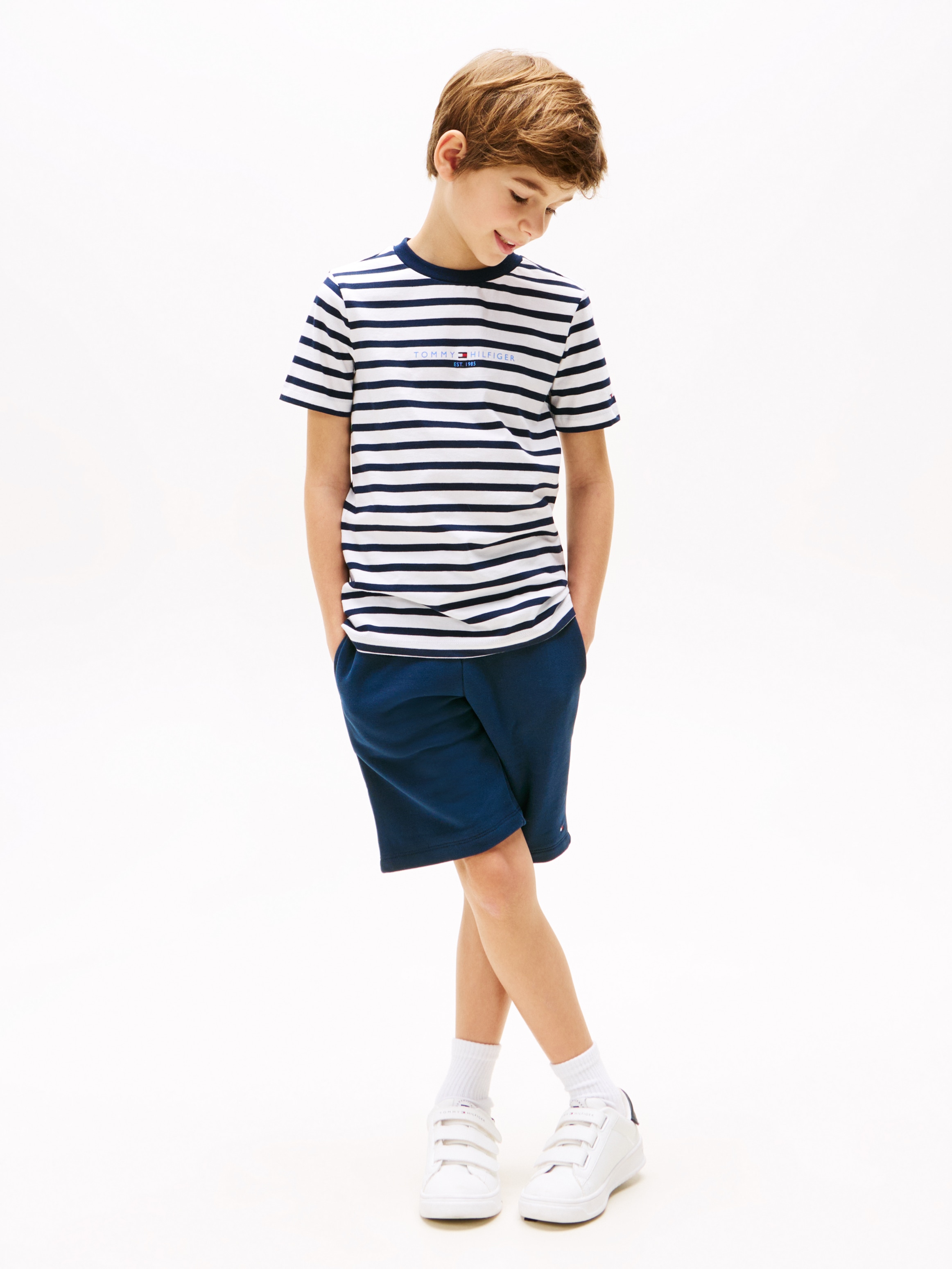 Tommy Hilfiger T-Shirt & Shorts, mit Logoschriftzug