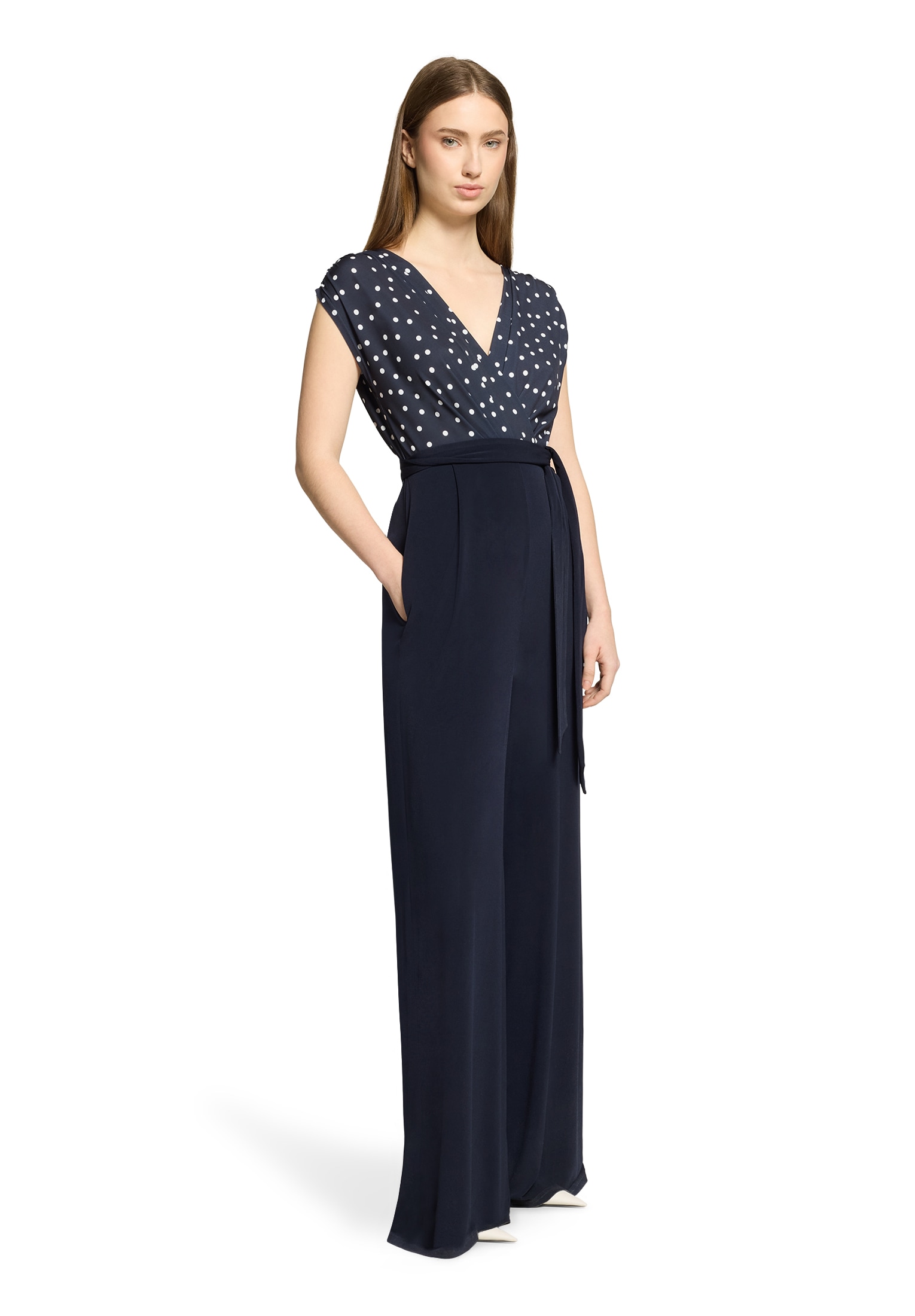 Vera Mont Jumpsuit »Jumpsuit mit Bundfalten«
