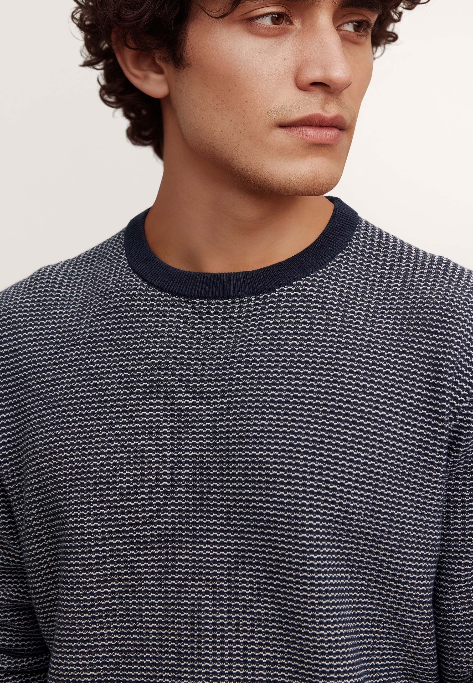 bugatti Rundhalspullover »Regular Fit« aus reiner Baumwolle