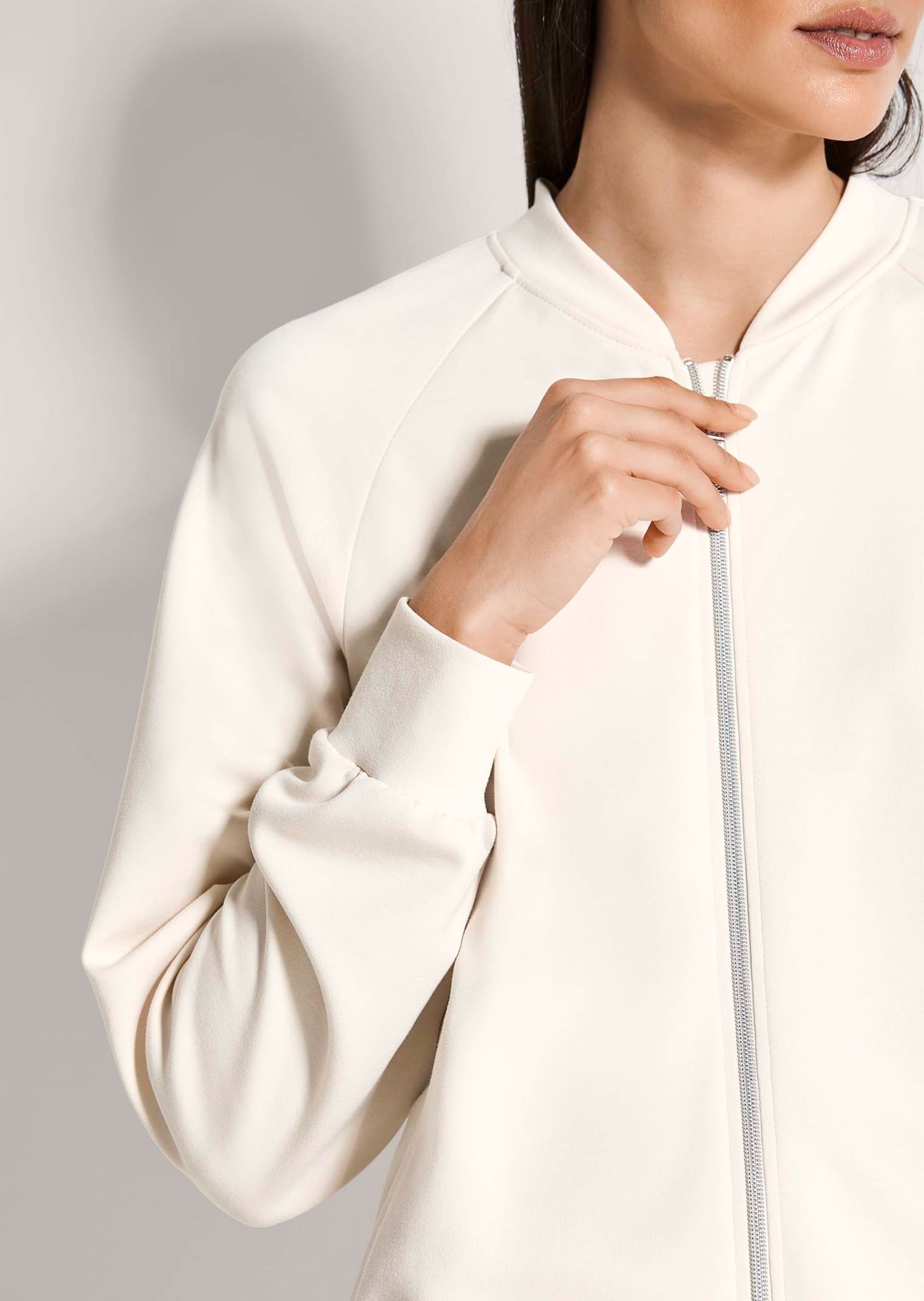 MADELEINE Kurzjacke »Jerseyjacke Basicjacke mit Blousonkragen« Blousonkragen