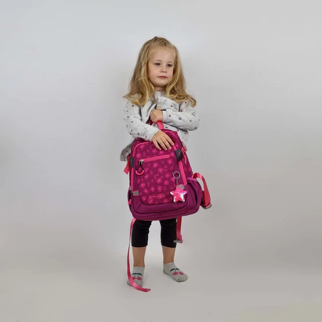 Schneiders Kinderrucksack »Berry Bubble von Schneiders«, reflektierende Details, aus recycelten Materialien hergestellt