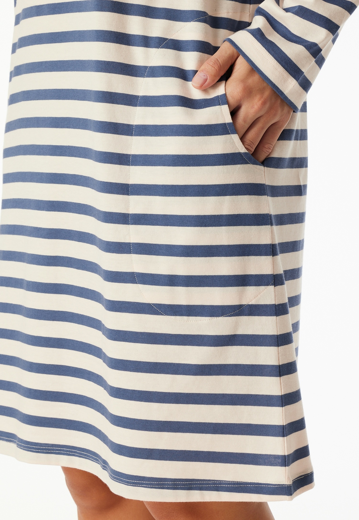 Schiesser Nachthemd »Casual Essentials«, mit langen Ärmeln und seitlichen Taschen