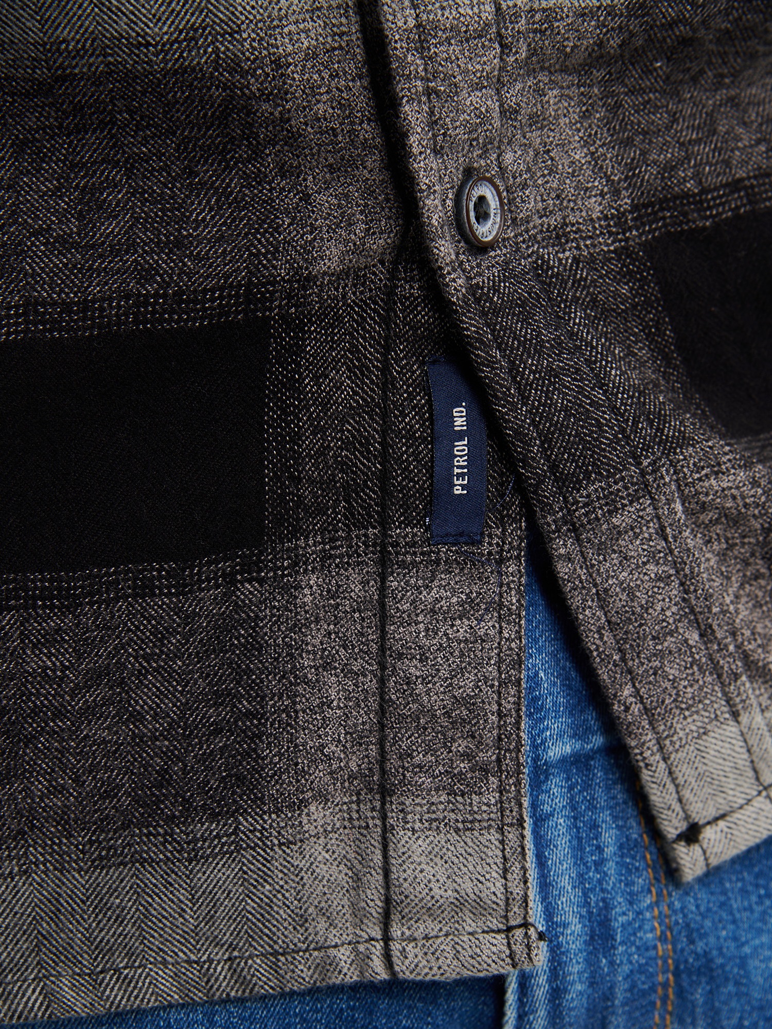 Petrol Industries Langarmhemd mit Brust Taschen