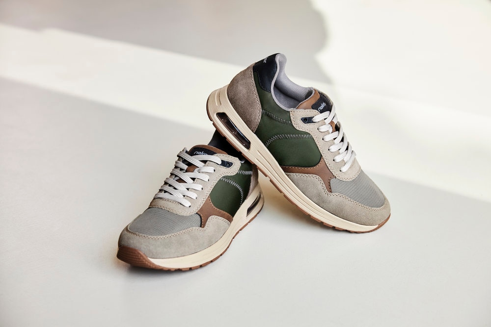Rieker Sneaker, Schnürschuh, Halbschuh, Freizeitschuh mit gepolstertem Schaftrand