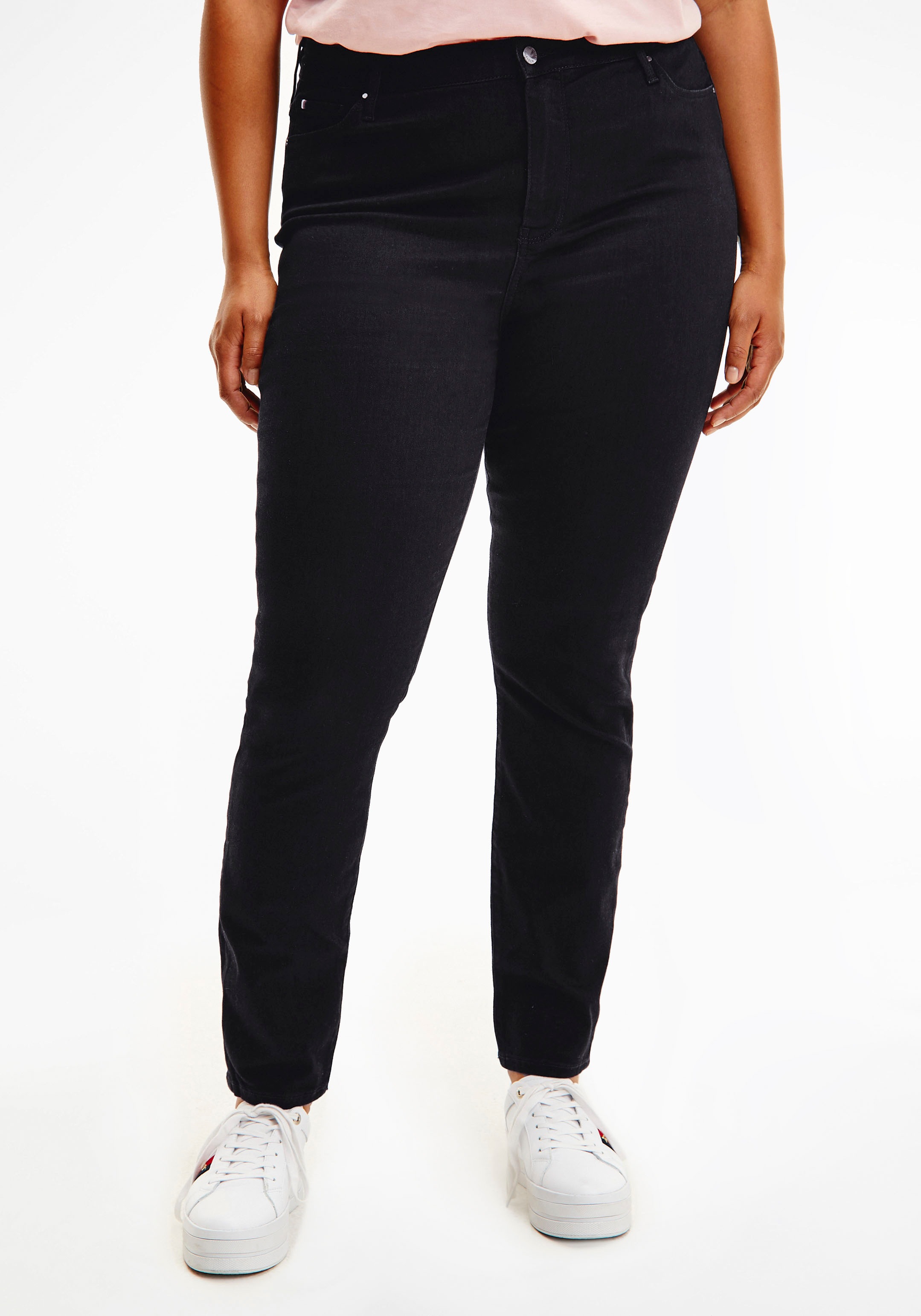 Tommy Hilfiger Curve Skinny-fit-Jeans »CRV HARLEM U SKINNY HW BLACK«, mit Tommy Hilfiger Logo-Flag