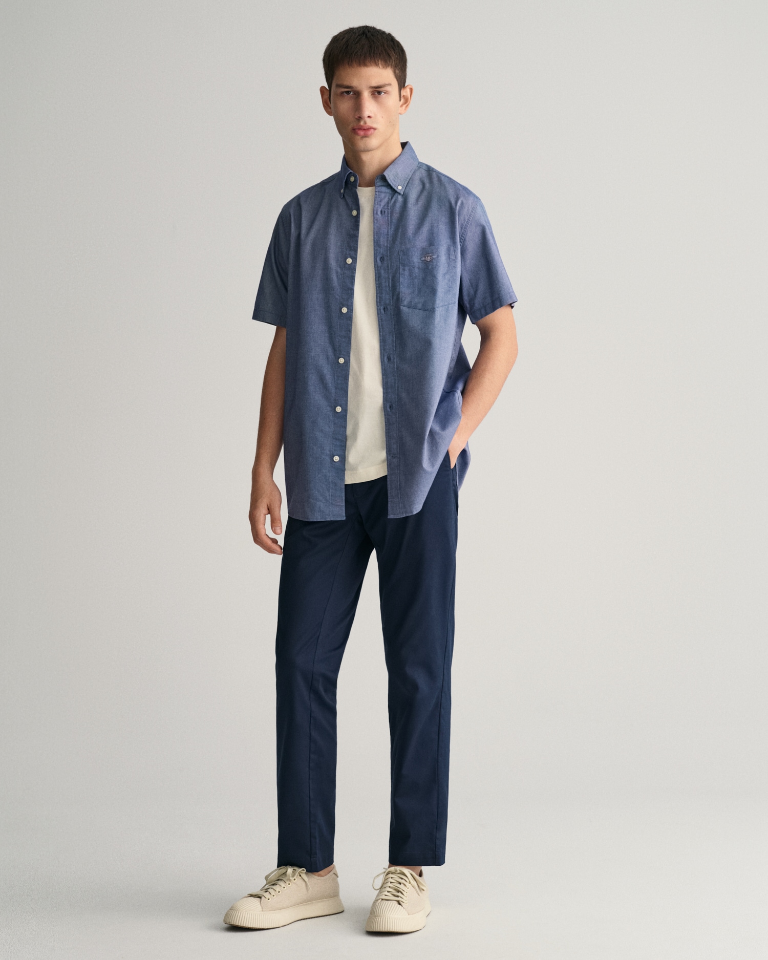 Gant Kurzarmhemd »REG OXFORD SHIRT«, Gant-Stickerei