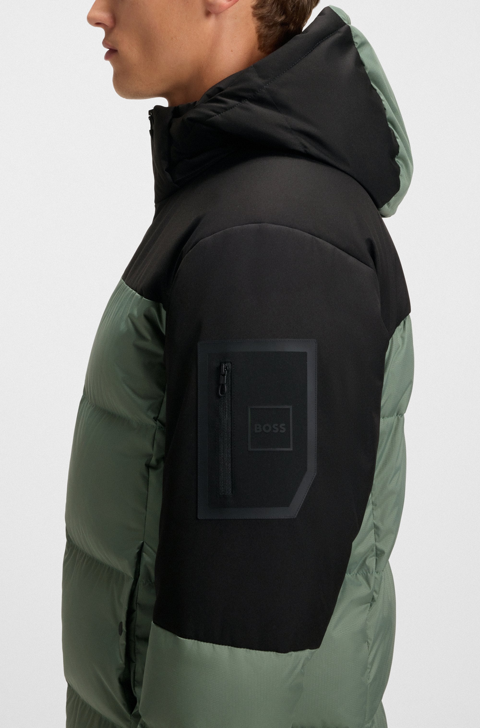 BOSS GREEN Daunenjacke mit Kapuze abnehmbare Kapuze, Regular Fit, warm wattiert