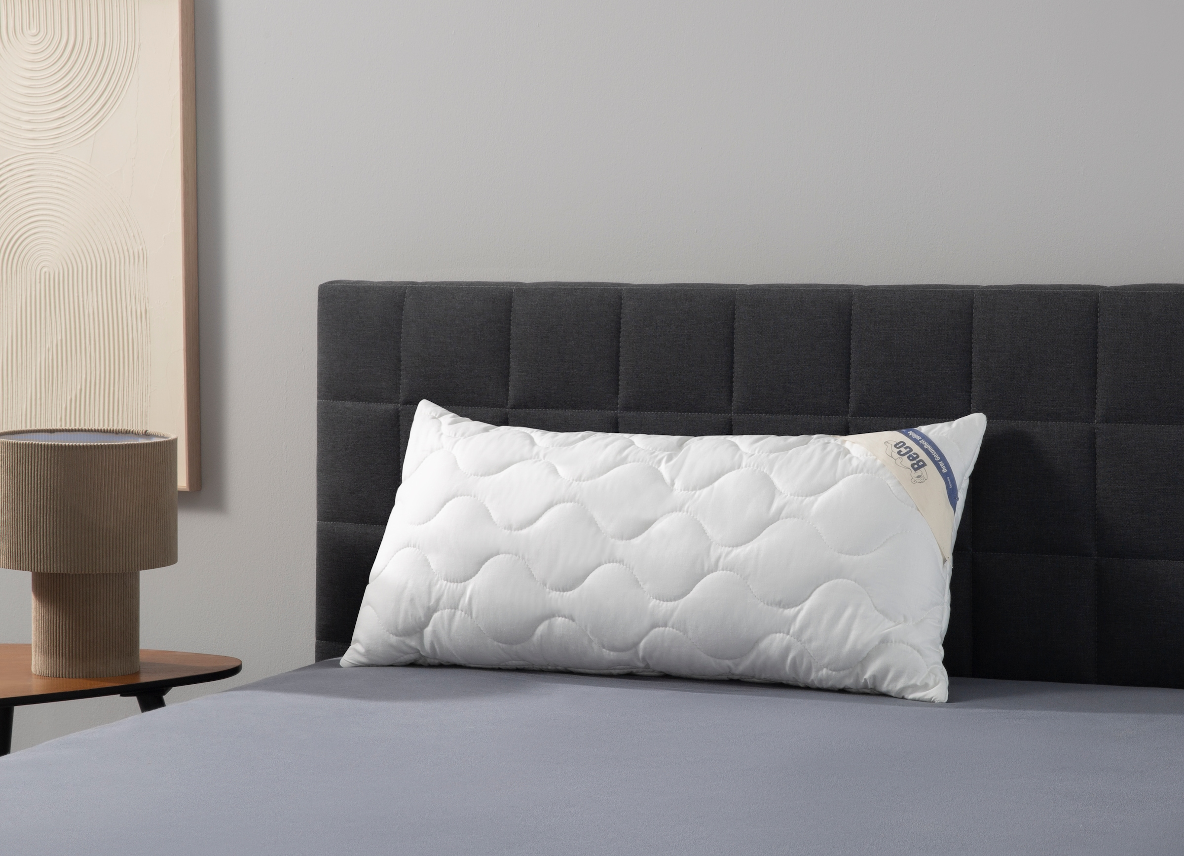 Beco Kunstfaserkopfkissen »Aerelle Blue Eco, Kissen 40x80 & 80x80cm, mit Gratis-Perlenohrsteckern« Füllung: recycelte Faserbällchen 1 Stk. tlg. Jetzt zugreifen: Gratis-Aktion nur bis 31.12.2025!