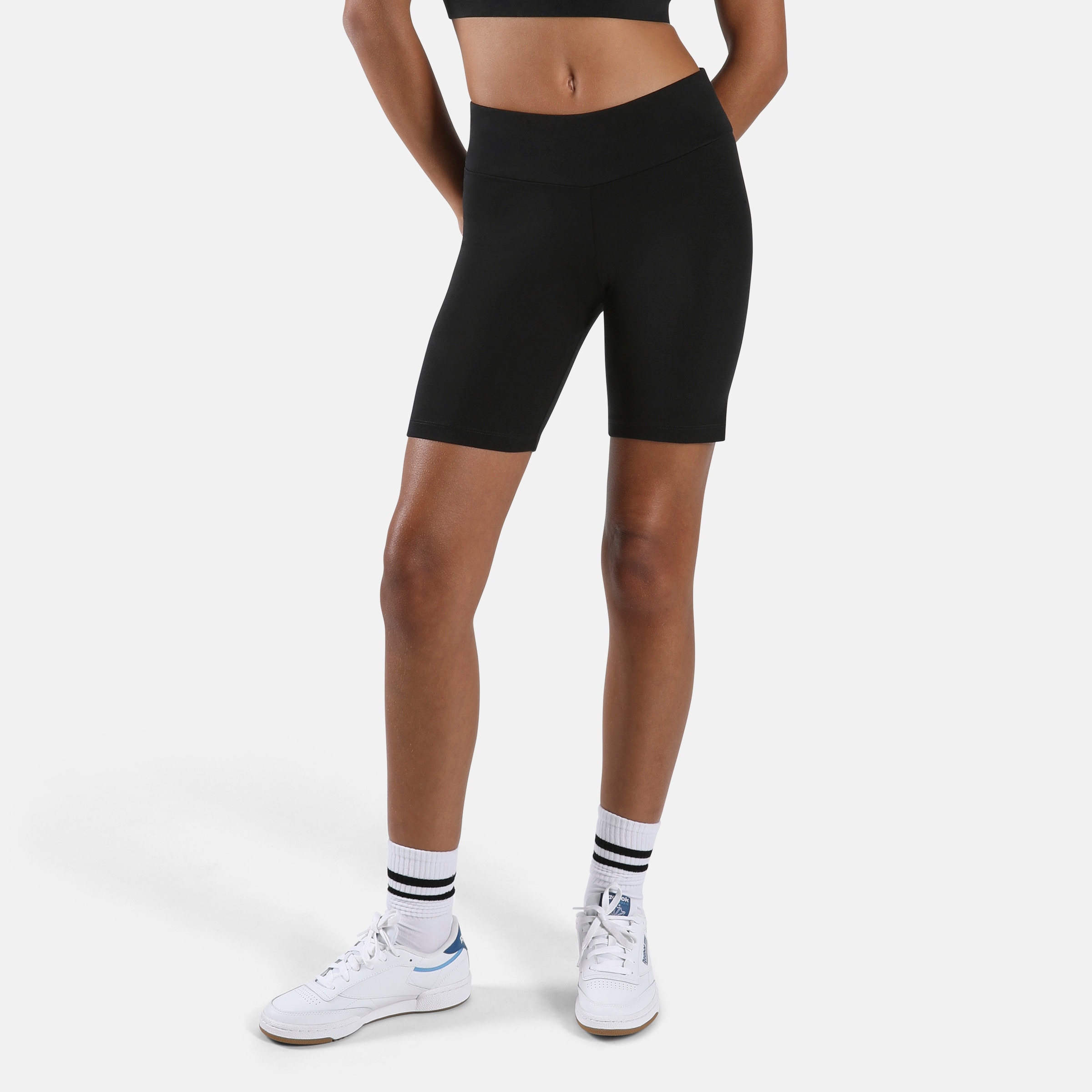 Reebok Sweatshorts »FRIDA SMALL LOGO CYCLE SHORT«  sportlicher Stil