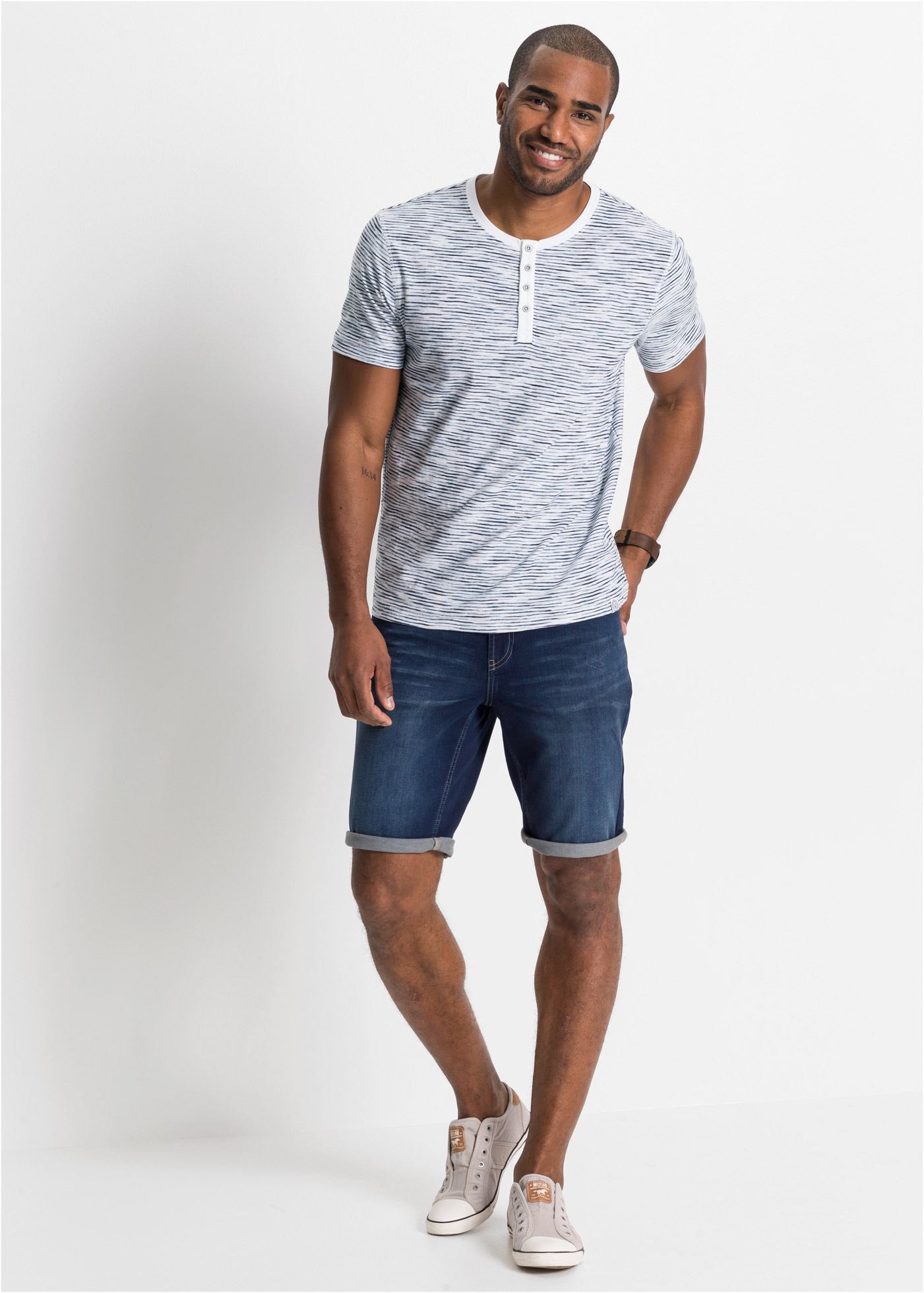 bonprix Henleyshirt Regular Fit, reine Baumwolle, cooler Streifendruck in Melange-Optik