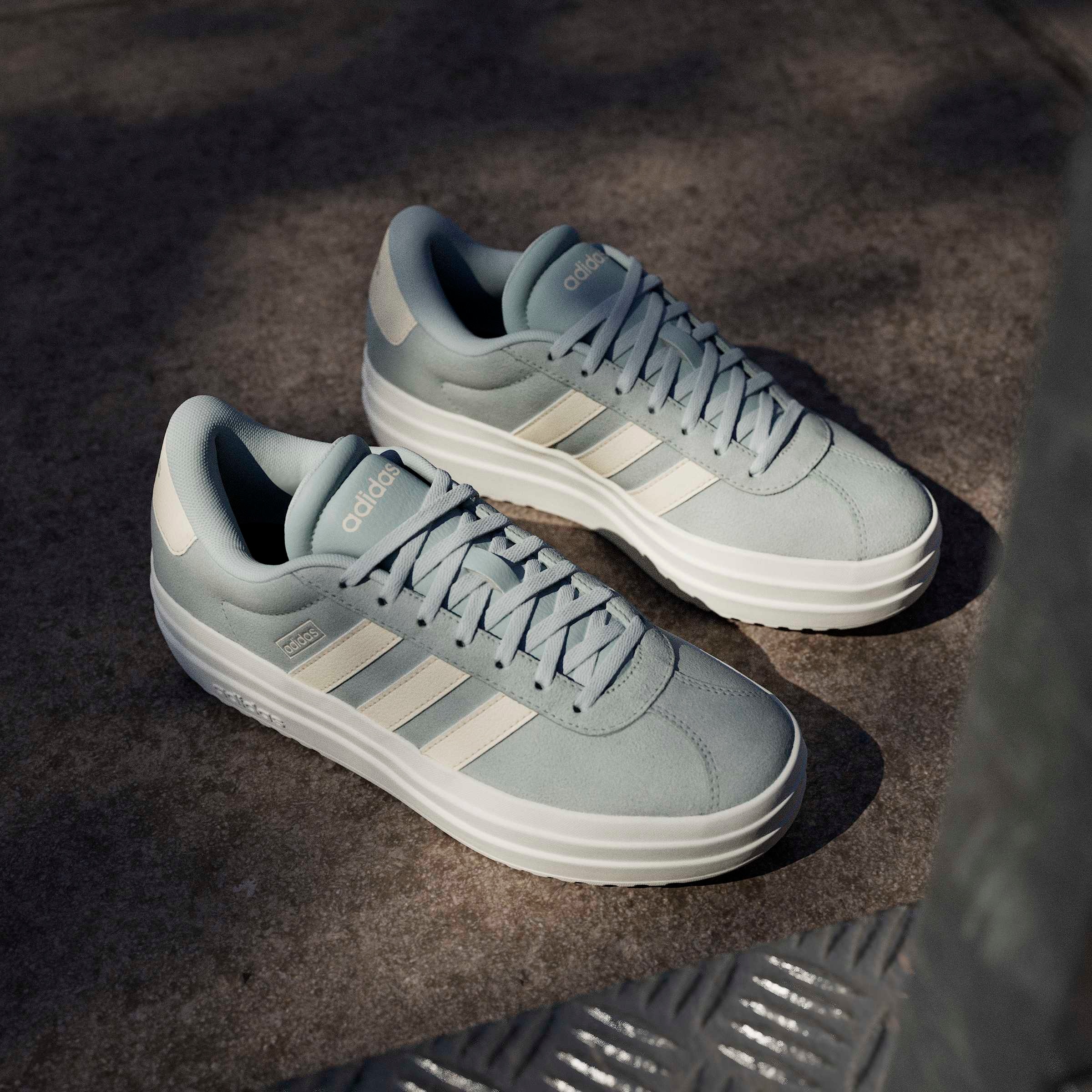 adidas Sportswear Plateausneaker »VL COURT BOLD«  inspiriert vom Design des adidas gazelle bold