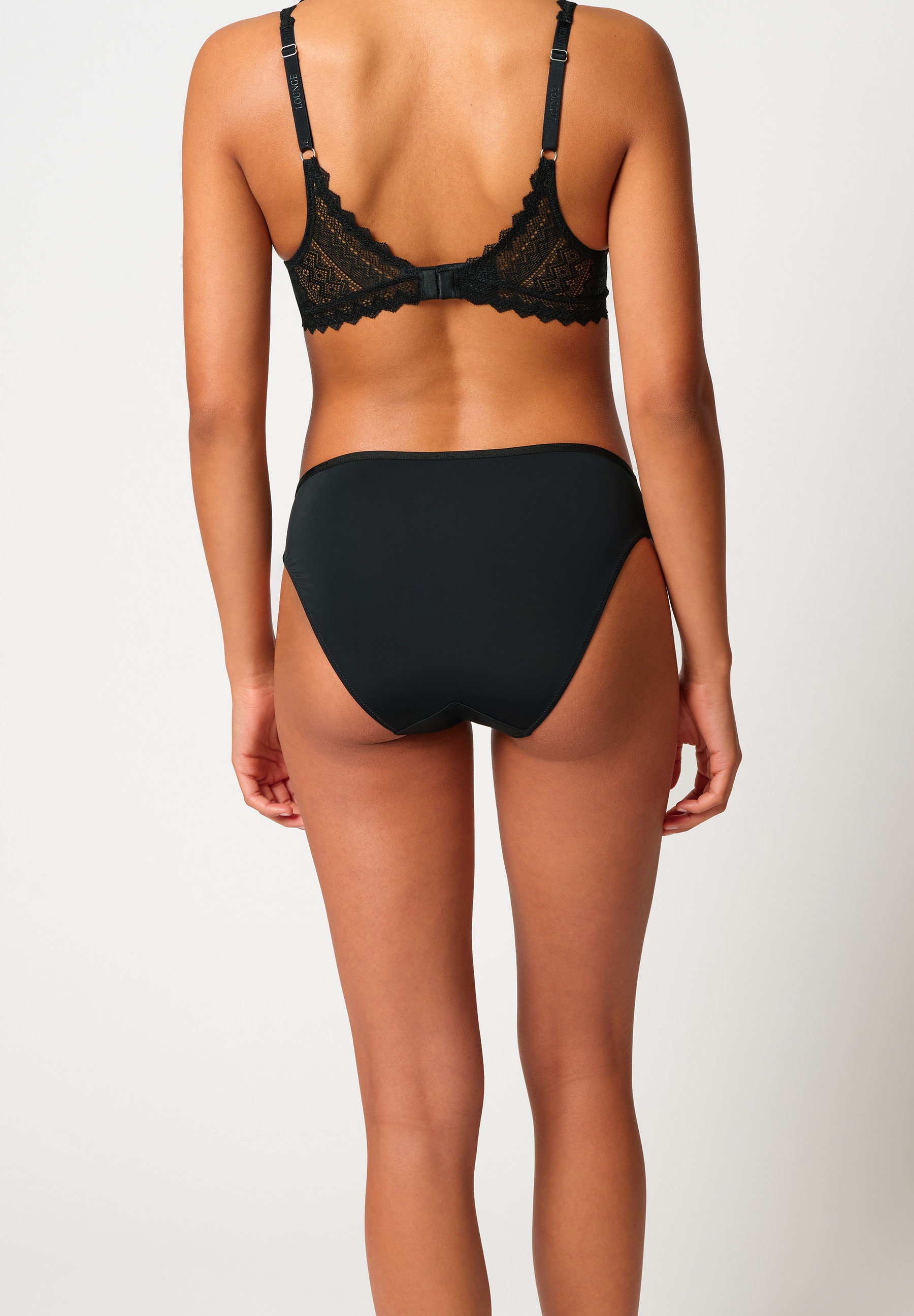 Skiny Rioslip »Initialace« hüftig geschnitten, seitliche Spitzendetails, Mikrofaser