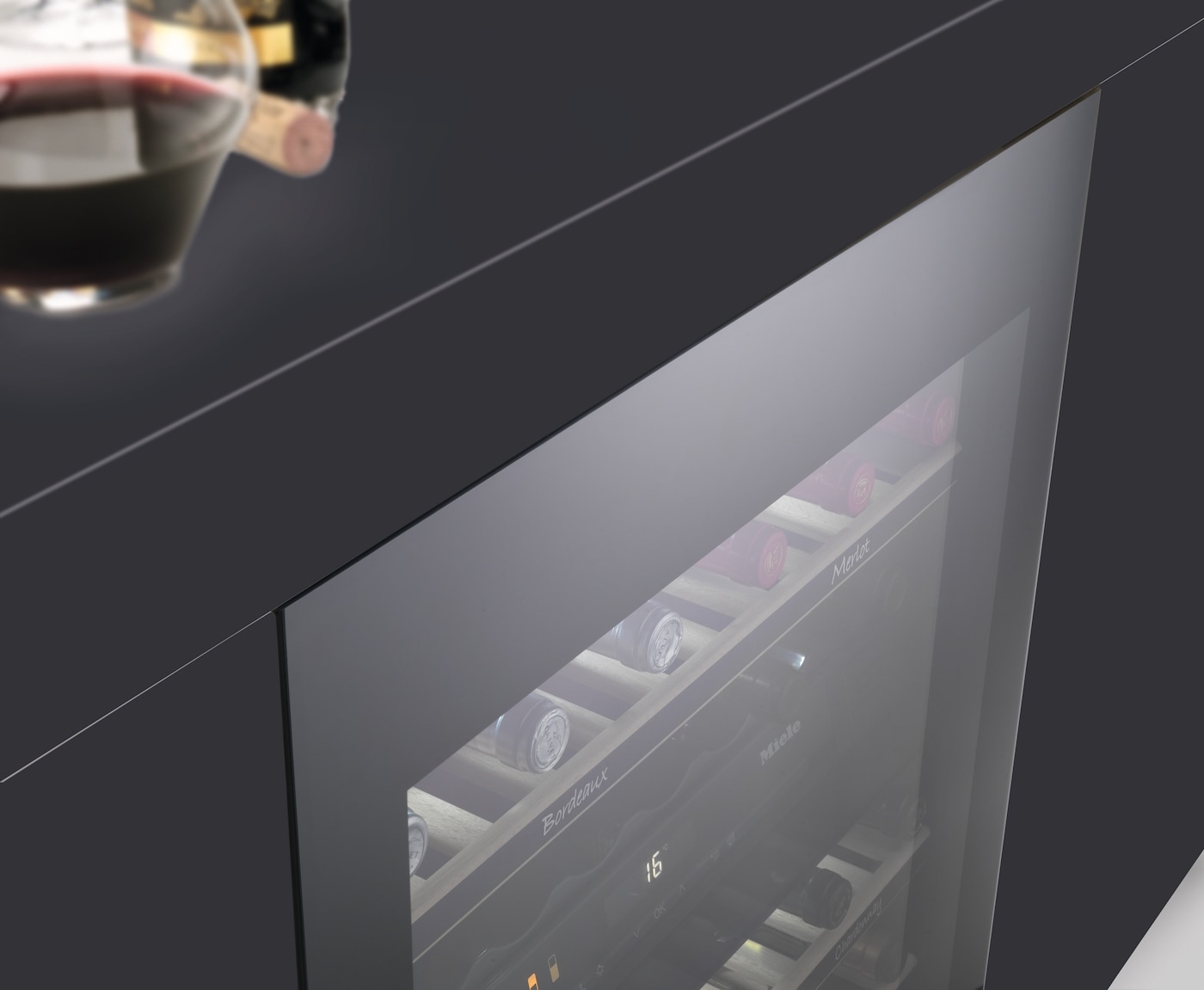 Miele Unterbauweintemperierschrank »KWT 6322 UG-1«, für 34 St. Standardflaschen á 075l