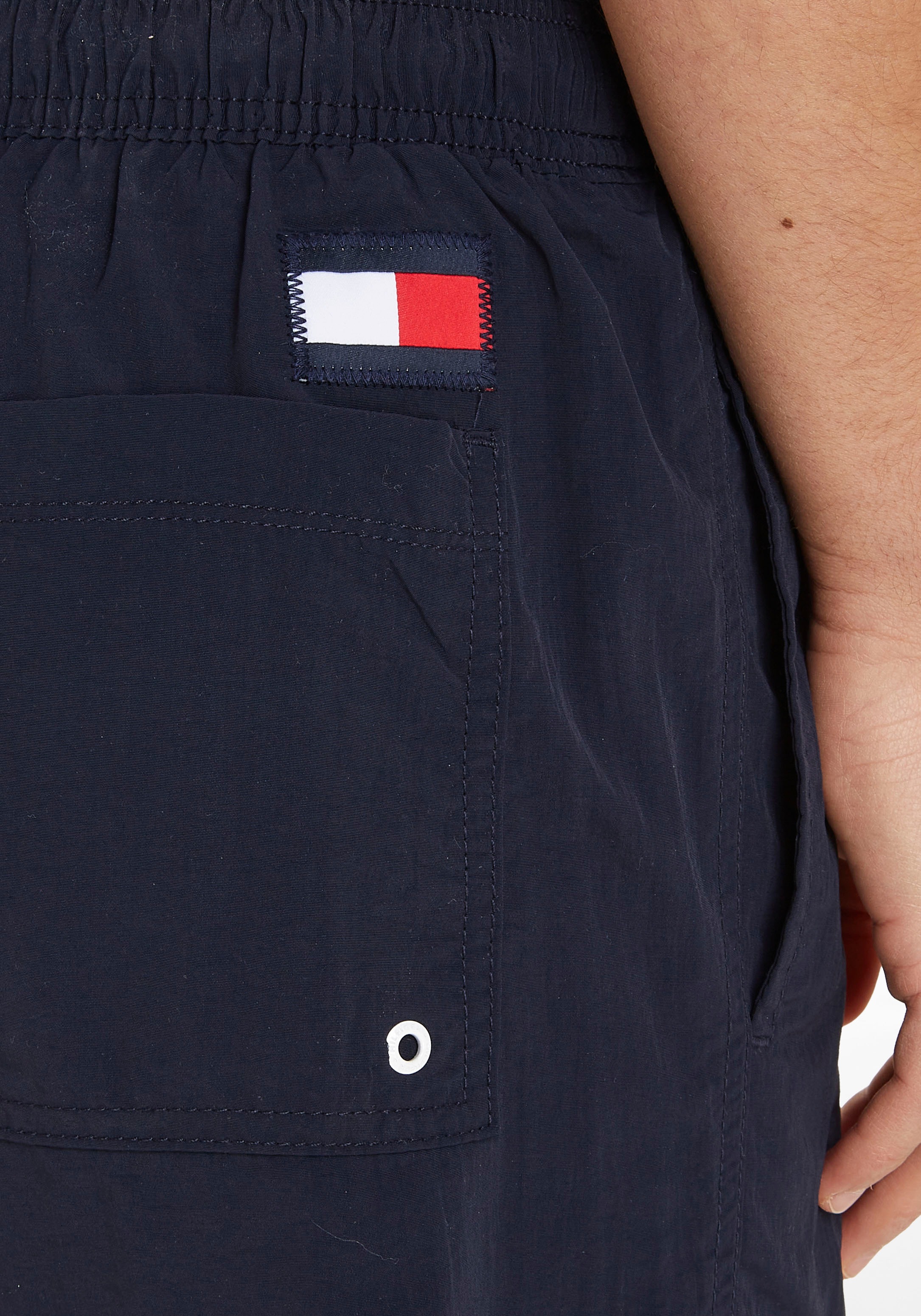 Tommy Hilfiger Swimwear Badeshorts »SF MEDIUM DRAWSTRING«, mit Tommy Hilfiger Markenlabel